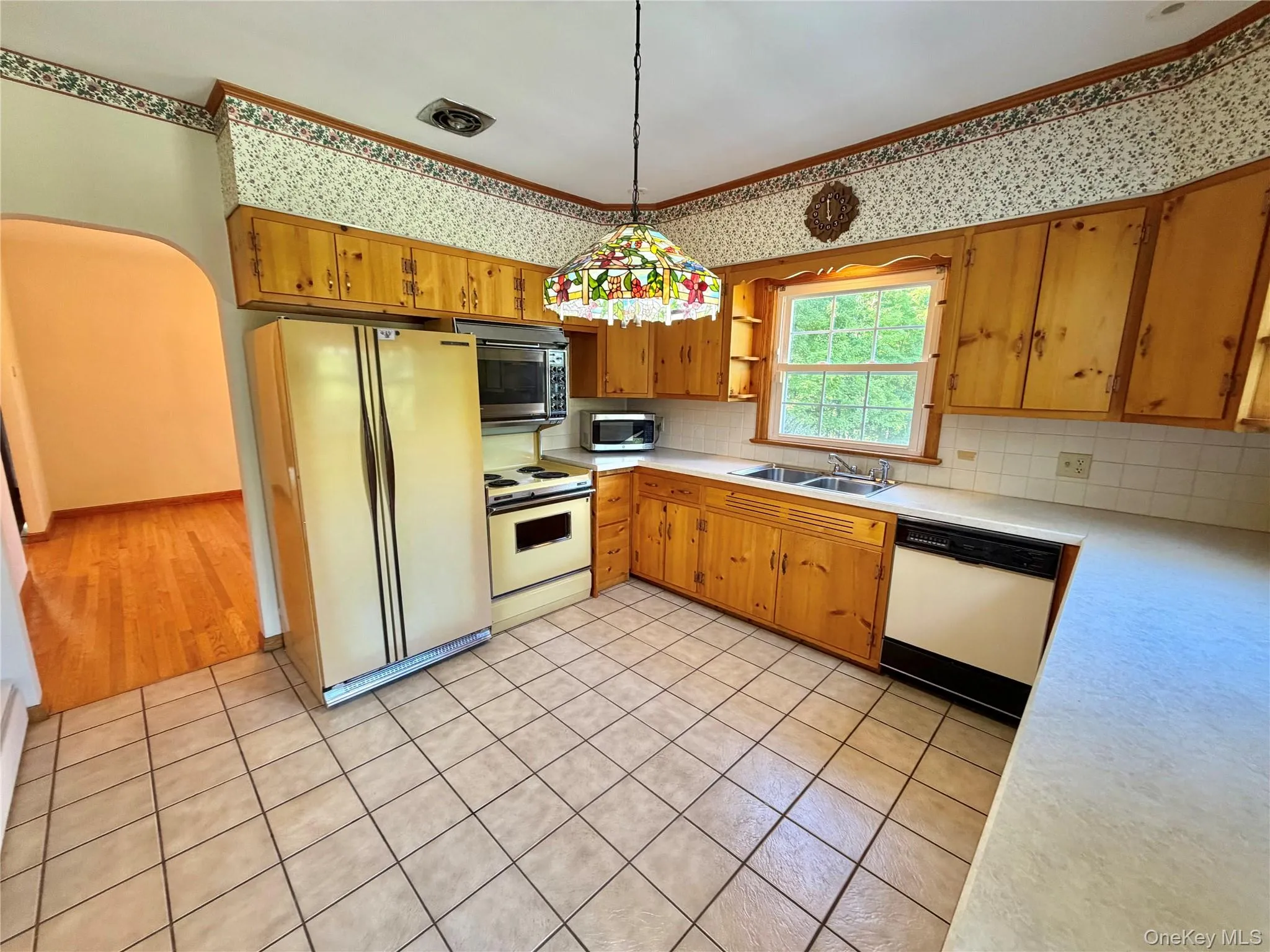 191 Putt Corners Road, New Paltz, NY, 3 Bedrooms Bedrooms, 7 Rooms Rooms,1 BathroomBathrooms,Residential Lease,For Rent,Putt Corners,0,1034402 191 Putt Corners Road, New Paltz, NY, 3 Bedrooms Bedrooms, 7 Rooms Rooms,1 BathroomBathrooms,Residential Lease,For Rent,Putt Corners,0,1034402