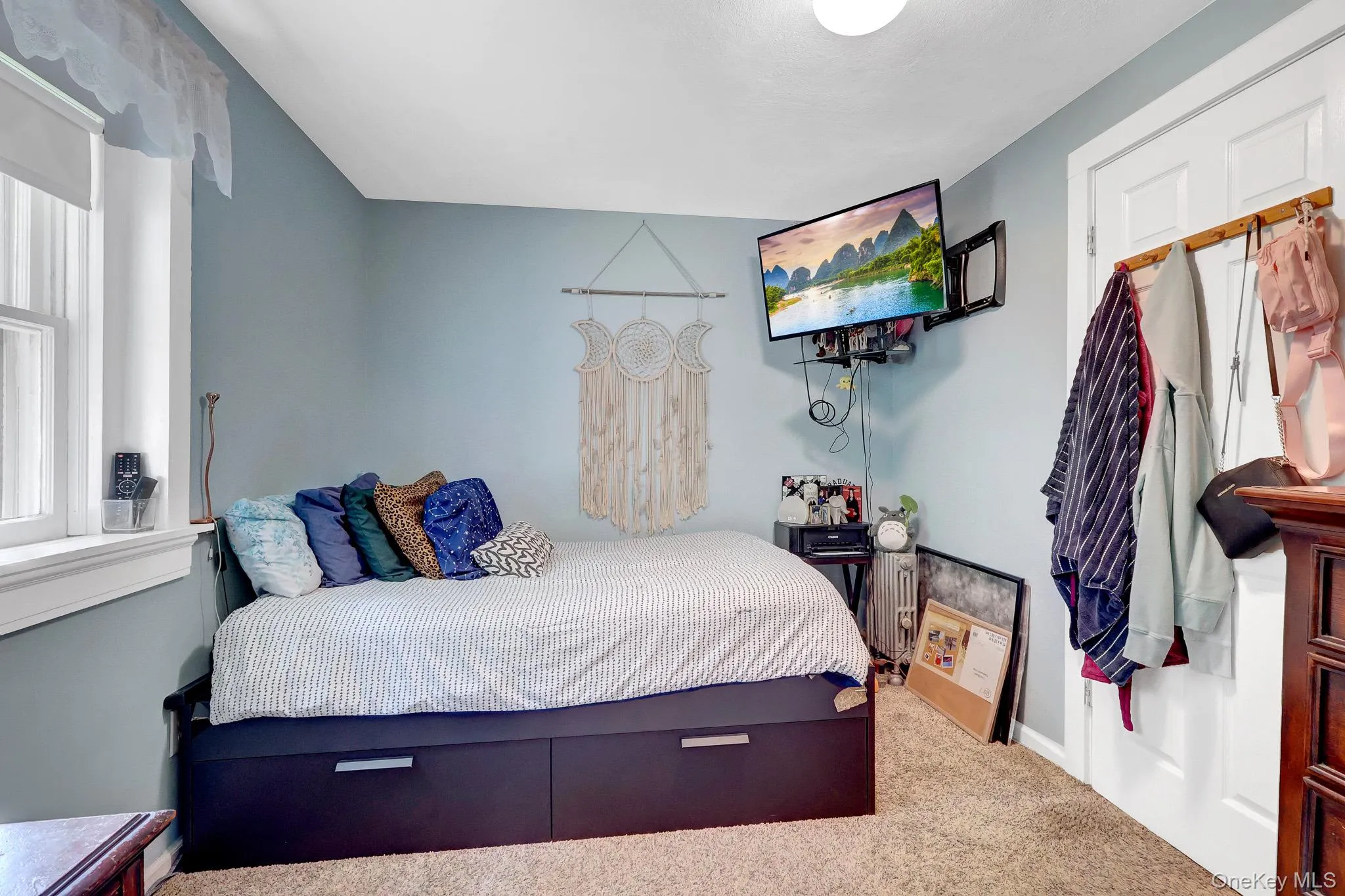 1st Floor Bedroom 1st Floor Bedroom