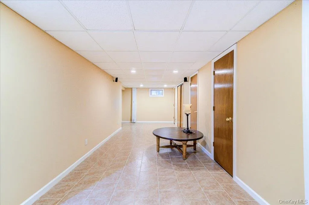 22 Concord Drive, Clarkstown, NY, 4 Bedrooms Bedrooms, 13 Rooms Rooms,2 BathroomsBathrooms,Residential,For Rent,Concord,0,1034409 22 Concord Drive, Clarkstown, NY, 4 Bedrooms Bedrooms, 13 Rooms Rooms,2 BathroomsBathrooms,Residential,For Rent,Concord,0,1034409