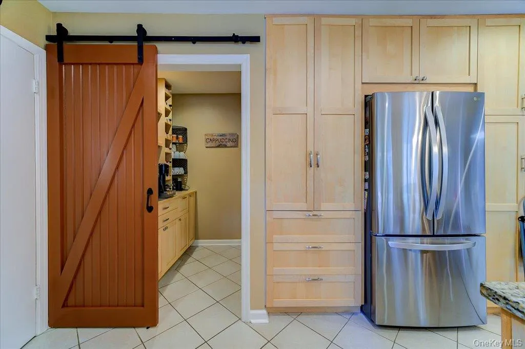 22 Concord Drive, Clarkstown, NY, 4 Bedrooms Bedrooms, 13 Rooms Rooms,2 BathroomsBathrooms,Residential,For Rent,Concord,0,1034409 22 Concord Drive, Clarkstown, NY, 4 Bedrooms Bedrooms, 13 Rooms Rooms,2 BathroomsBathrooms,Residential,For Rent,Concord,0,1034409