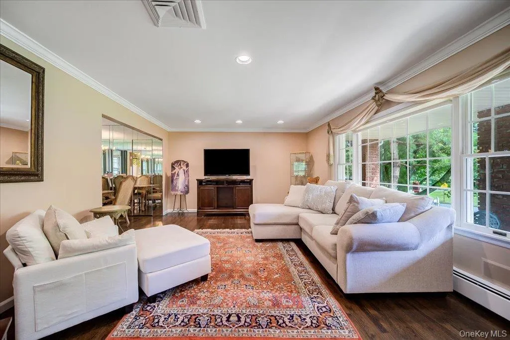 22 Concord Drive, Clarkstown, NY, 4 Bedrooms Bedrooms, 13 Rooms Rooms,2 BathroomsBathrooms,Residential,For Rent,Concord,0,1034409 22 Concord Drive, Clarkstown, NY, 4 Bedrooms Bedrooms, 13 Rooms Rooms,2 BathroomsBathrooms,Residential,For Rent,Concord,0,1034409