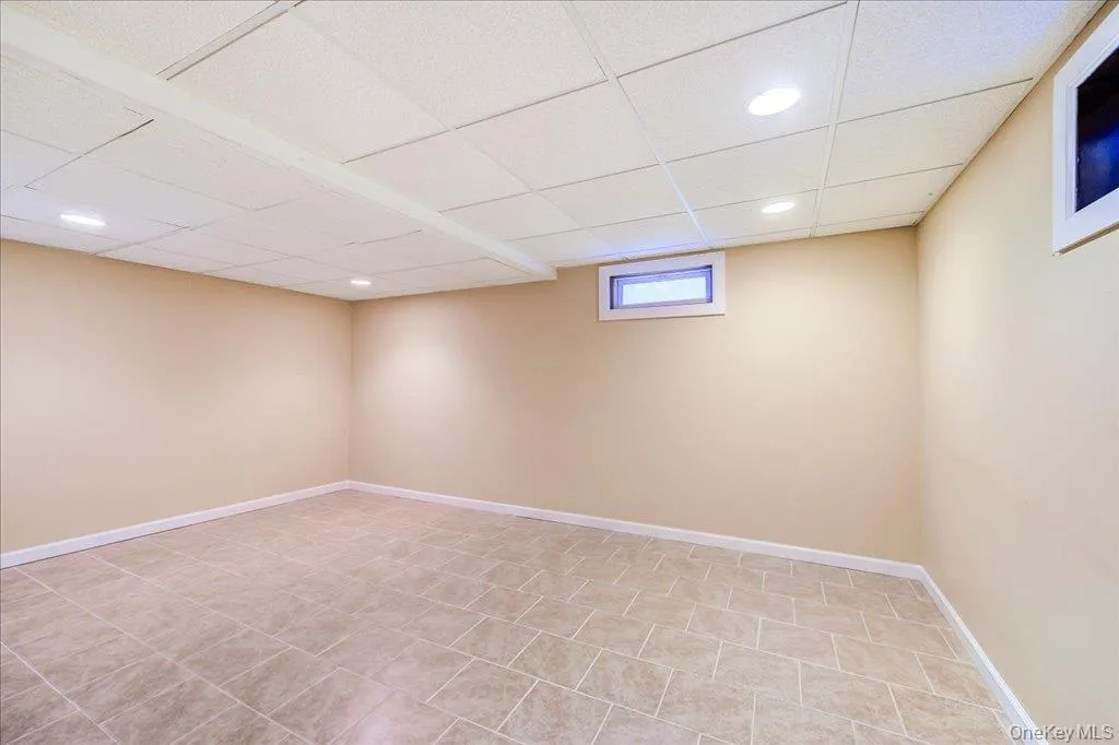 22 Concord Drive, Clarkstown, NY, 4 Bedrooms Bedrooms, 13 Rooms Rooms,2 BathroomsBathrooms,Residential,For Rent,Concord,0,1034409 22 Concord Drive, Clarkstown, NY, 4 Bedrooms Bedrooms, 13 Rooms Rooms,2 BathroomsBathrooms,Residential,For Rent,Concord,0,1034409