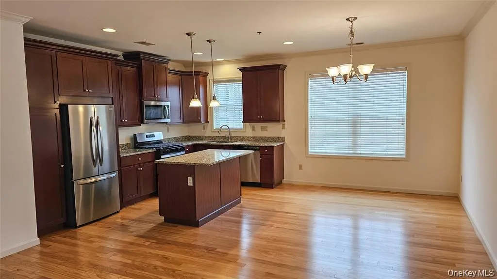 105 Canter Court, Goshen, NY, 2 Bedrooms Bedrooms, 5 Rooms Rooms,2 BathroomsBathrooms,Residential Lease,For Rent,Canter,0,1034410 105 Canter Court, Goshen, NY, 2 Bedrooms Bedrooms, 5 Rooms Rooms,2 BathroomsBathrooms,Residential Lease,For Rent,Canter,0,1034410