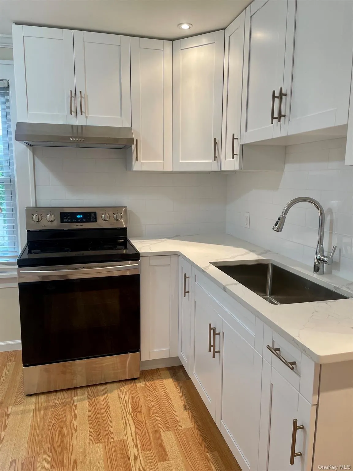 8 Locust Street, Highlands, NY, 2 Bedrooms Bedrooms, 4 Rooms Rooms,1 BathroomBathrooms,Residential Lease,For Rent,Locust,0,1034412 8 Locust Street, Highlands, NY, 2 Bedrooms Bedrooms, 4 Rooms Rooms,1 BathroomBathrooms,Residential Lease,For Rent,Locust,0,1034412