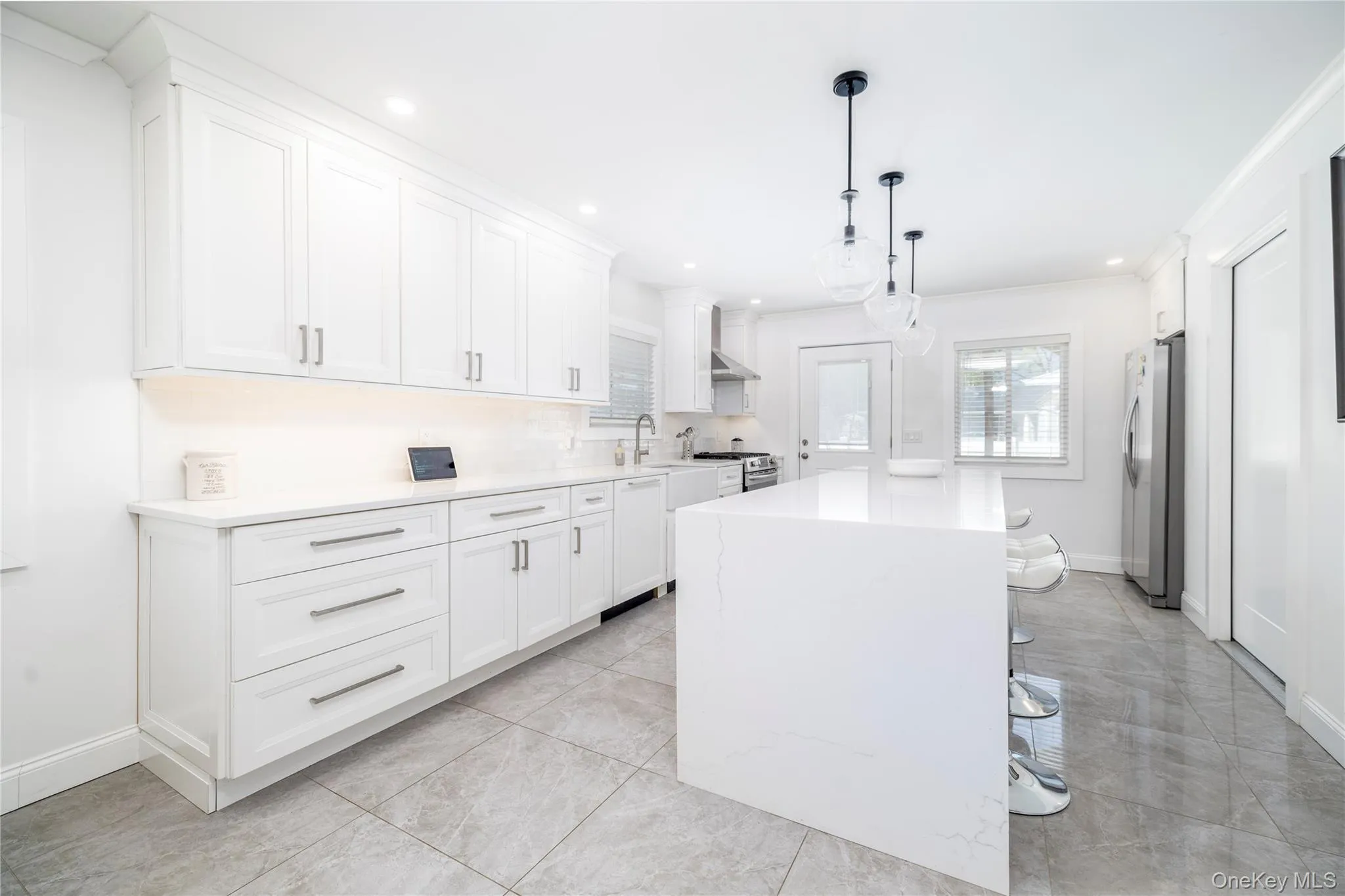 140 Baltimore Avenue, Oyster Bay, NY, 2 Bedrooms Bedrooms, 6 Rooms Rooms,2 BathroomsBathrooms,Residential Lease,For Rent,Baltimore,0,1034414 140 Baltimore Avenue, Oyster Bay, NY, 2 Bedrooms Bedrooms, 6 Rooms Rooms,2 BathroomsBathrooms,Residential Lease,For Rent,Baltimore,0,1034414