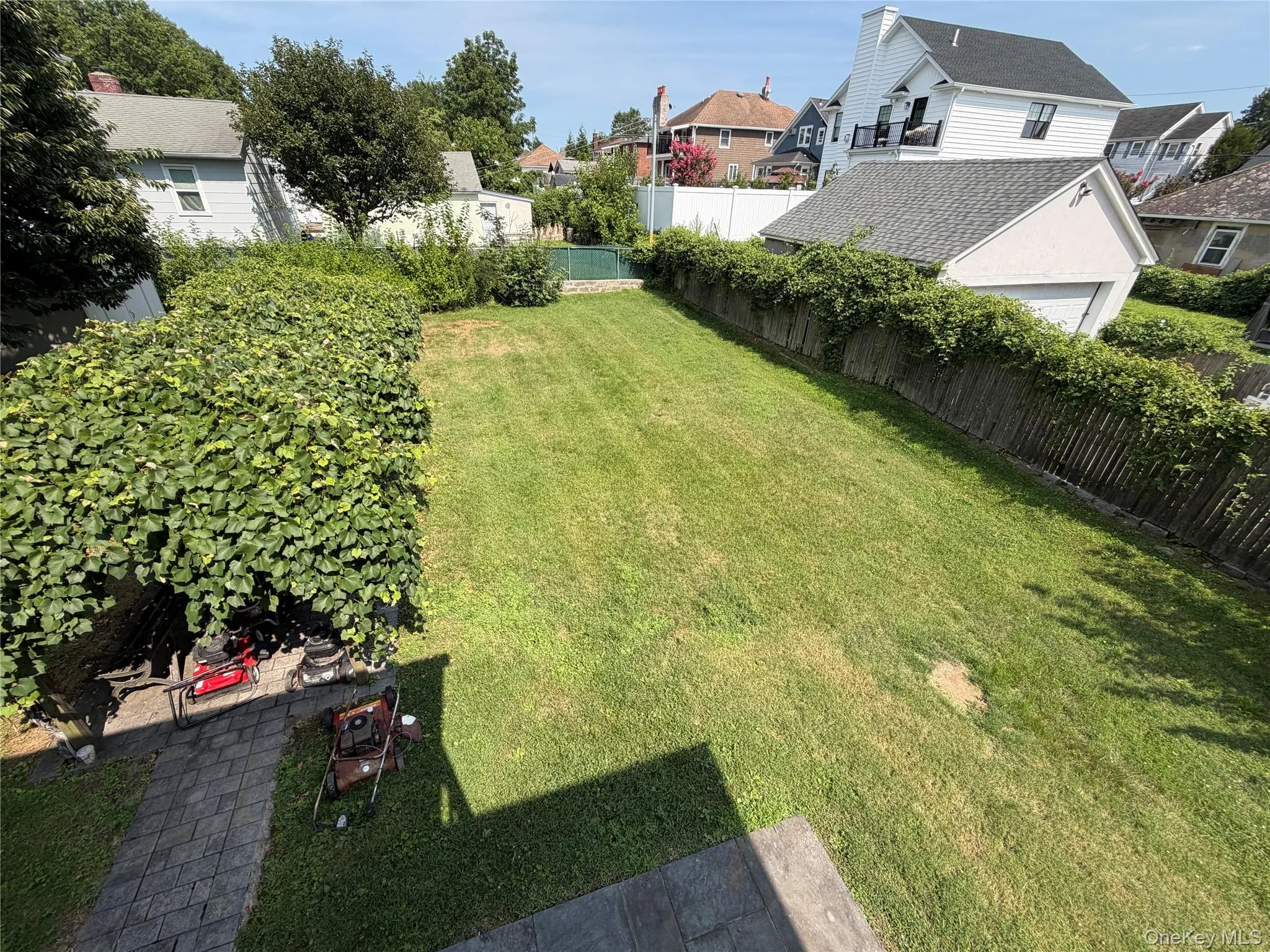 39 Wolfle Street, Glen Cove, NY, 2 Bedrooms Bedrooms, 4 Rooms Rooms,1 BathroomBathrooms,Residential Lease,For Rent,Wolfle,0,1034418 39 Wolfle Street, Glen Cove, NY, 2 Bedrooms Bedrooms, 4 Rooms Rooms,1 BathroomBathrooms,Residential Lease,For Rent,Wolfle,0,1034418
