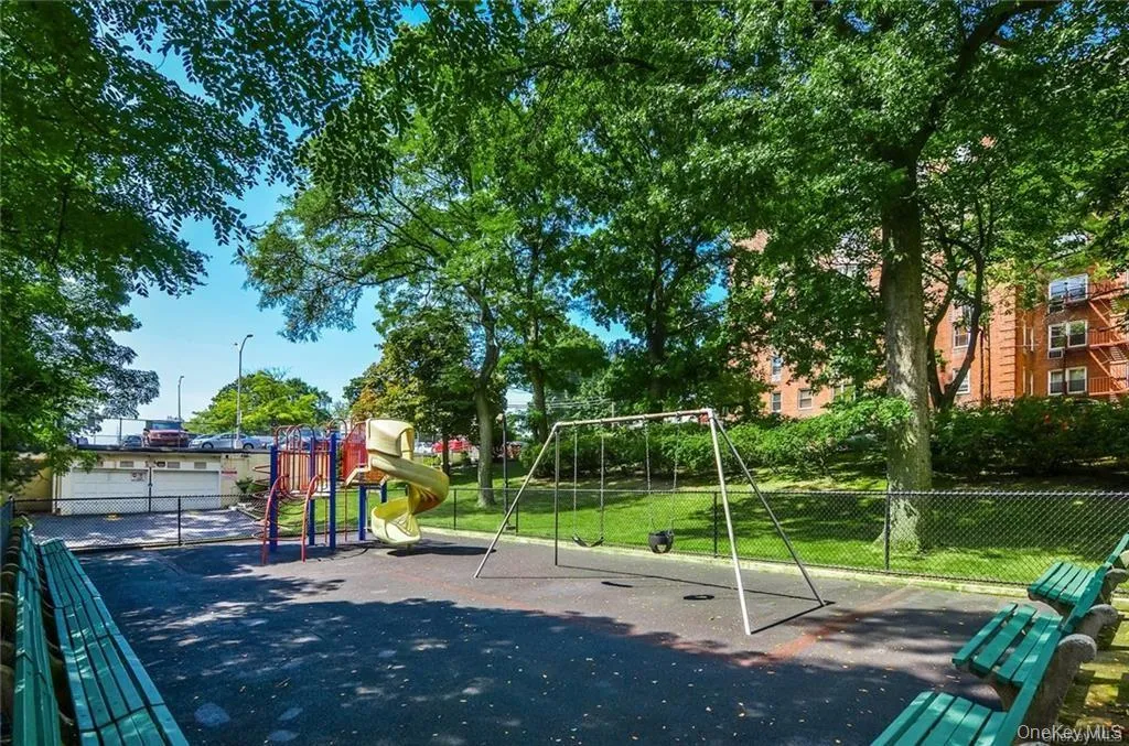 4 Sadore Lane, Yonkers, NY, 1 Bedroom Bedrooms, 3 Rooms Rooms,1 BathroomBathrooms,Residential Lease,For Rent,Sadore,0,1034419 4 Sadore Lane, Yonkers, NY, 1 Bedroom Bedrooms, 3 Rooms Rooms,1 BathroomBathrooms,Residential Lease,For Rent,Sadore,0,1034419