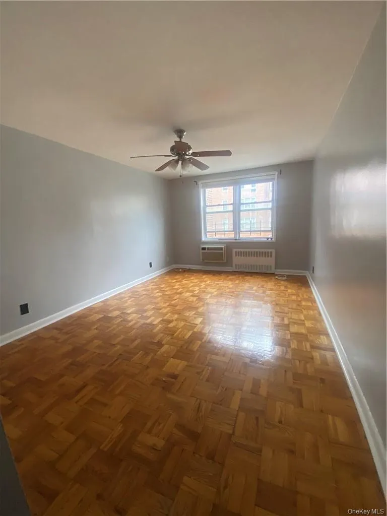 4 Sadore Lane, Yonkers, NY, 1 Bedroom Bedrooms, 3 Rooms Rooms,1 BathroomBathrooms,Residential Lease,For Rent,Sadore,0,1034419 4 Sadore Lane, Yonkers, NY, 1 Bedroom Bedrooms, 3 Rooms Rooms,1 BathroomBathrooms,Residential Lease,For Rent,Sadore,0,1034419
