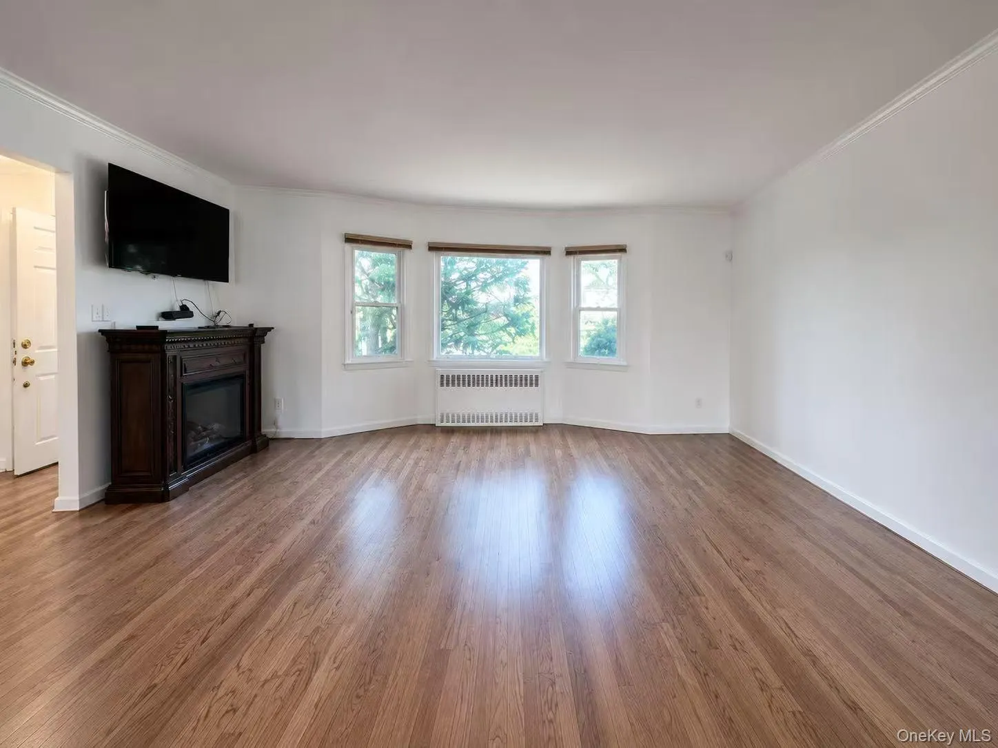 757 Leslie Lane, Hempstead, NY, 4 Bedrooms Bedrooms, 9 Rooms Rooms,2 BathroomsBathrooms,Residential Lease,For Rent,Leslie,0,1034420 757 Leslie Lane, Hempstead, NY, 4 Bedrooms Bedrooms, 9 Rooms Rooms,2 BathroomsBathrooms,Residential Lease,For Rent,Leslie,0,1034420
