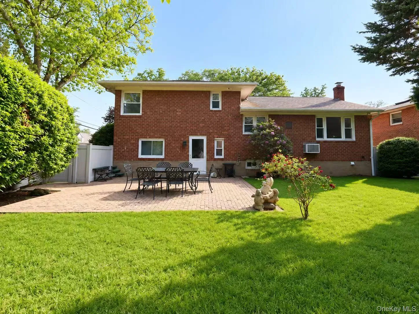 757 Leslie Lane, Hempstead, NY, 4 Bedrooms Bedrooms, 9 Rooms Rooms,2 BathroomsBathrooms,Residential Lease,For Rent,Leslie,0,1034420 757 Leslie Lane, Hempstead, NY, 4 Bedrooms Bedrooms, 9 Rooms Rooms,2 BathroomsBathrooms,Residential Lease,For Rent,Leslie,0,1034420
