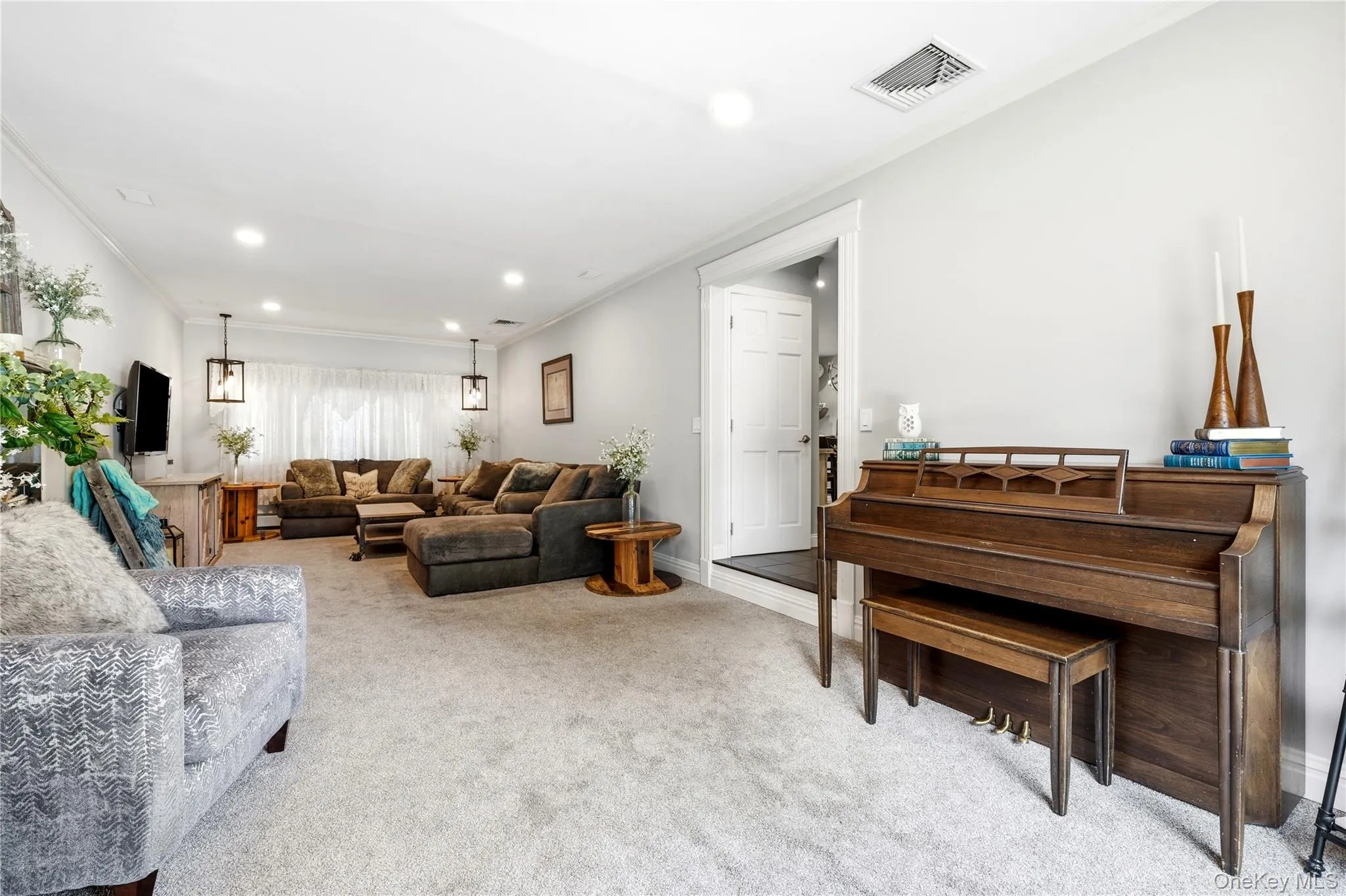 9 Mount Sinai Avenue, Brookhaven, NY, 4 Bedrooms Bedrooms, 7 Rooms Rooms,2 BathroomsBathrooms,Residential,For Rent,Mount Sinai,0,1034421 9 Mount Sinai Avenue, Brookhaven, NY, 4 Bedrooms Bedrooms, 7 Rooms Rooms,2 BathroomsBathrooms,Residential,For Rent,Mount Sinai,0,1034421