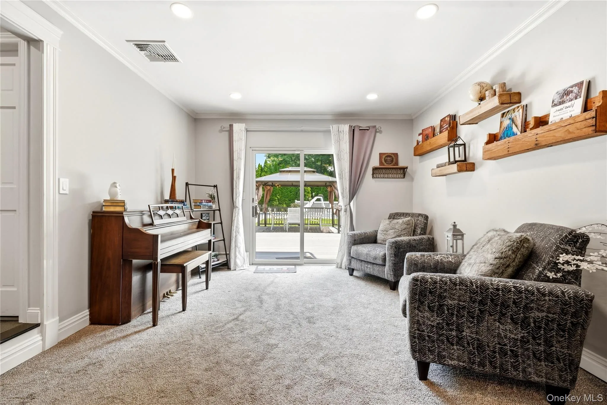 9 Mount Sinai Avenue, Brookhaven, NY, 4 Bedrooms Bedrooms, 7 Rooms Rooms,2 BathroomsBathrooms,Residential,For Rent,Mount Sinai,0,1034421 9 Mount Sinai Avenue, Brookhaven, NY, 4 Bedrooms Bedrooms, 7 Rooms Rooms,2 BathroomsBathrooms,Residential,For Rent,Mount Sinai,0,1034421