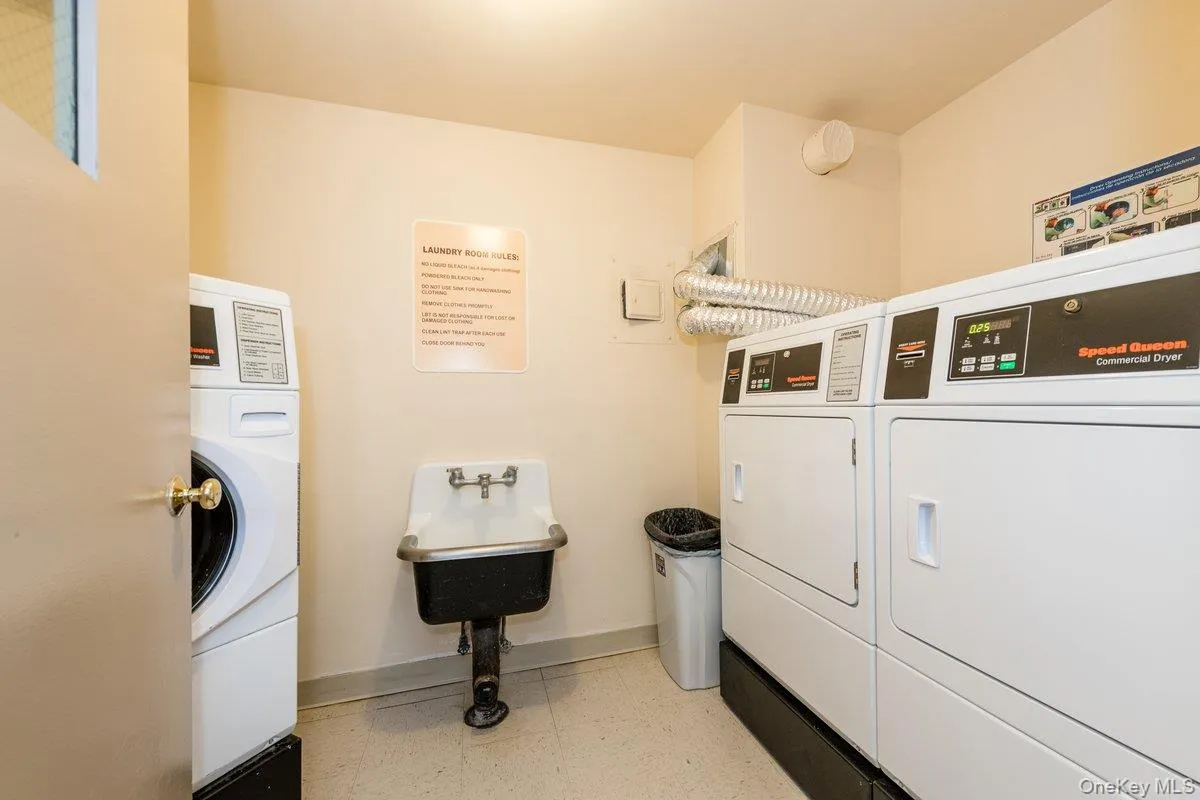 Community Laundry Community Laundry