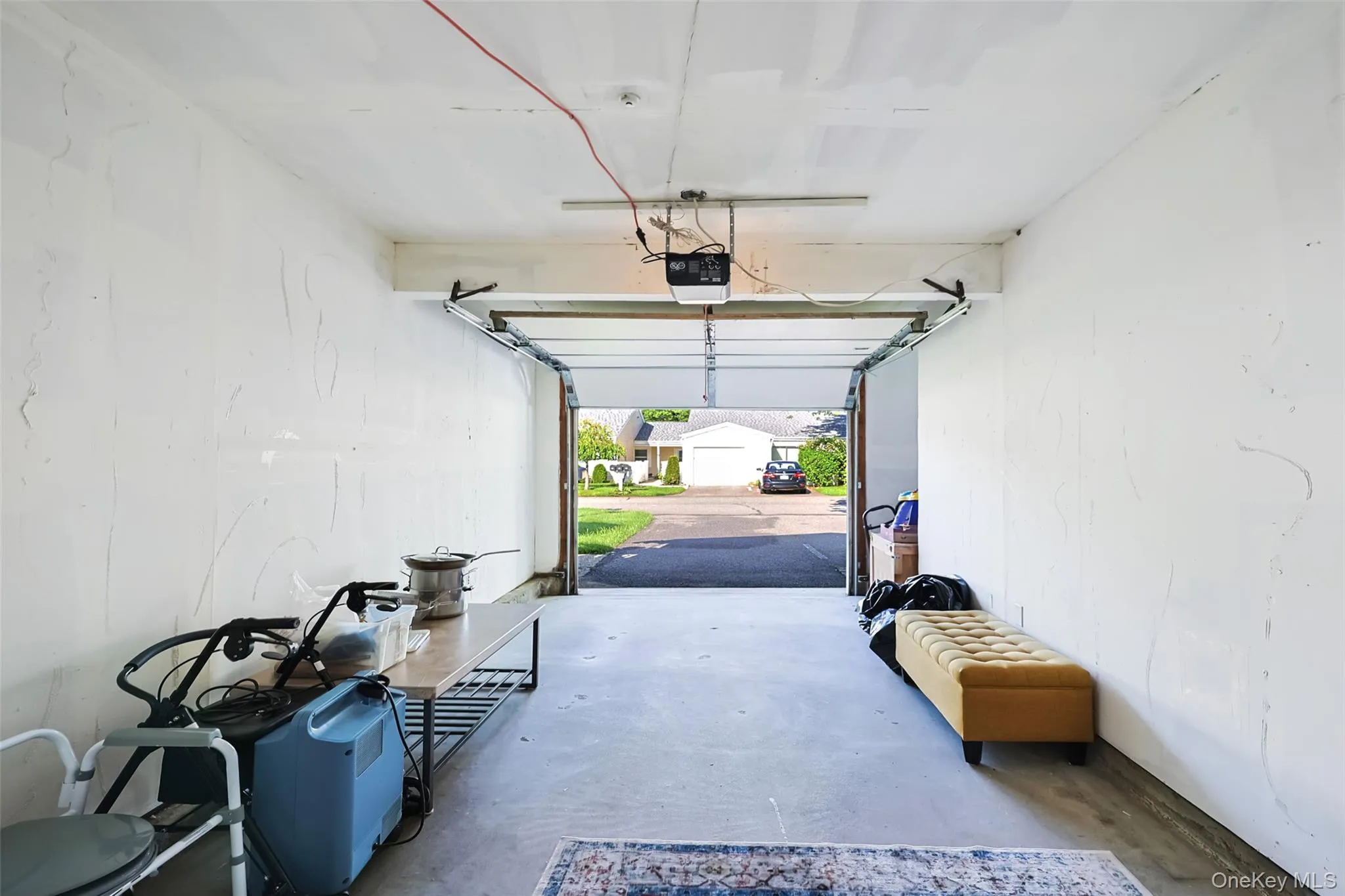 708 Cabot Court, Smithtown, NY, 1 Bedroom Bedrooms, 4 Rooms Rooms,1 BathroomBathrooms,Residential,For Rent,Cabot,0,1034423 708 Cabot Court, Smithtown, NY, 1 Bedroom Bedrooms, 4 Rooms Rooms,1 BathroomBathrooms,Residential,For Rent,Cabot,0,1034423