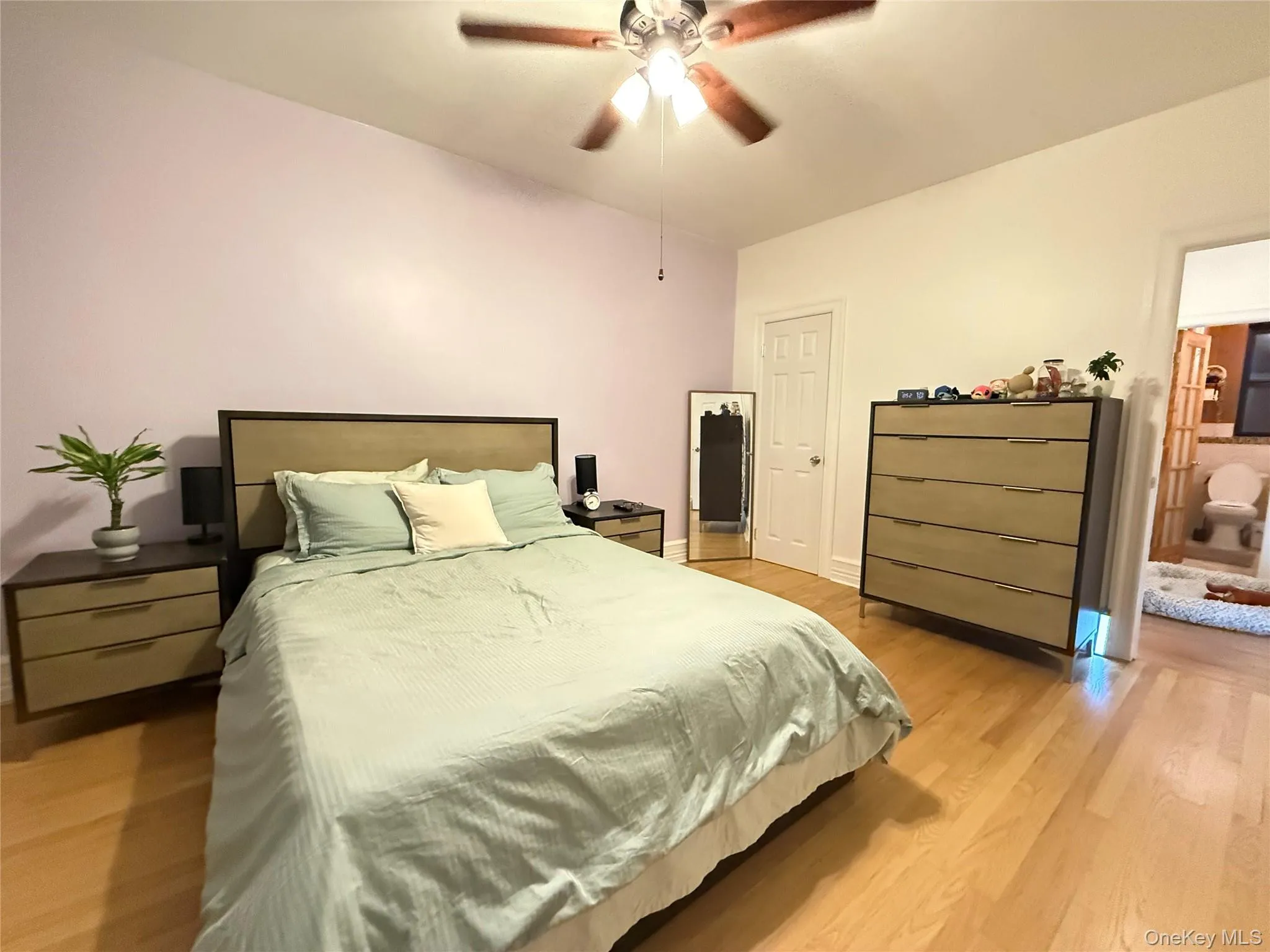 8384 116th Street, New York, NY, 2 Bedrooms Bedrooms, 4 Rooms Rooms,1 BathroomBathrooms,Residential,For Rent,116th,0,1034429 8384 116th Street, New York, NY, 2 Bedrooms Bedrooms, 4 Rooms Rooms,1 BathroomBathrooms,Residential,For Rent,116th,0,1034429