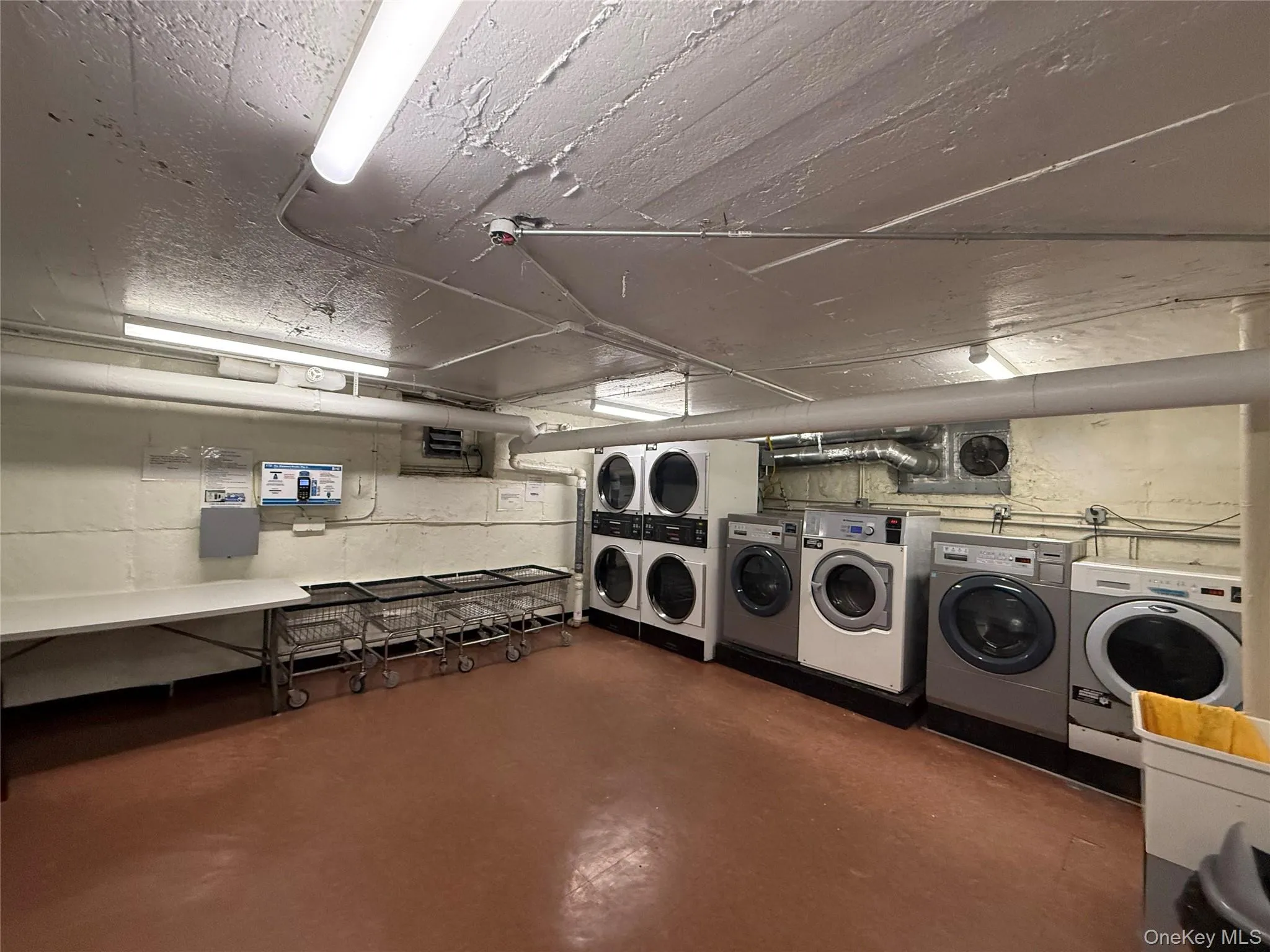 8384 116th Street, New York, NY, 2 Bedrooms Bedrooms, 4 Rooms Rooms,1 BathroomBathrooms,Residential,For Rent,116th,0,1034429 8384 116th Street, New York, NY, 2 Bedrooms Bedrooms, 4 Rooms Rooms,1 BathroomBathrooms,Residential,For Rent,116th,0,1034429