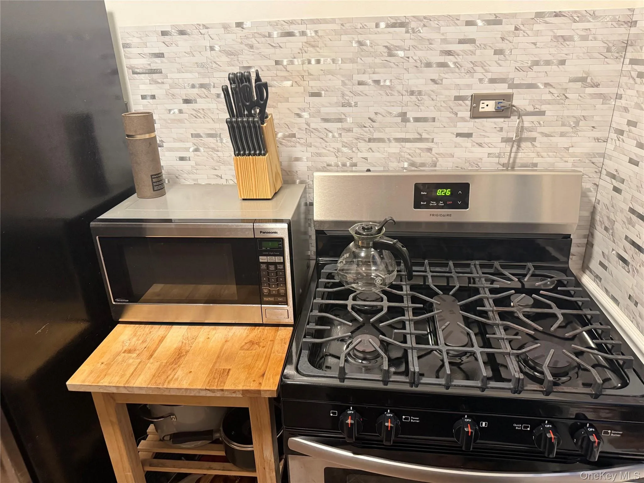 8384 116th Street, New York, NY, 2 Bedrooms Bedrooms, 4 Rooms Rooms,1 BathroomBathrooms,Residential,For Rent,116th,0,1034429 8384 116th Street, New York, NY, 2 Bedrooms Bedrooms, 4 Rooms Rooms,1 BathroomBathrooms,Residential,For Rent,116th,0,1034429