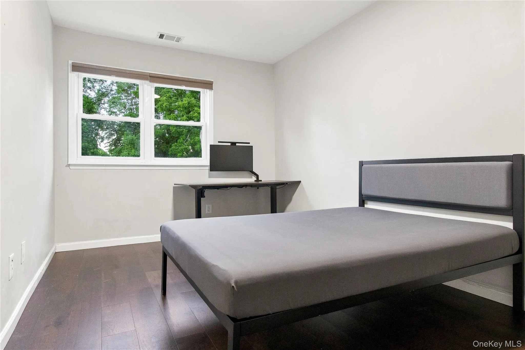 8 Manors Drive, Oyster Bay, NY, 3 Bedrooms Bedrooms, 6 Rooms Rooms,3 BathroomsBathrooms,Residential,For Rent,Manors,0,1034433 8 Manors Drive, Oyster Bay, NY, 3 Bedrooms Bedrooms, 6 Rooms Rooms,3 BathroomsBathrooms,Residential,For Rent,Manors,0,1034433