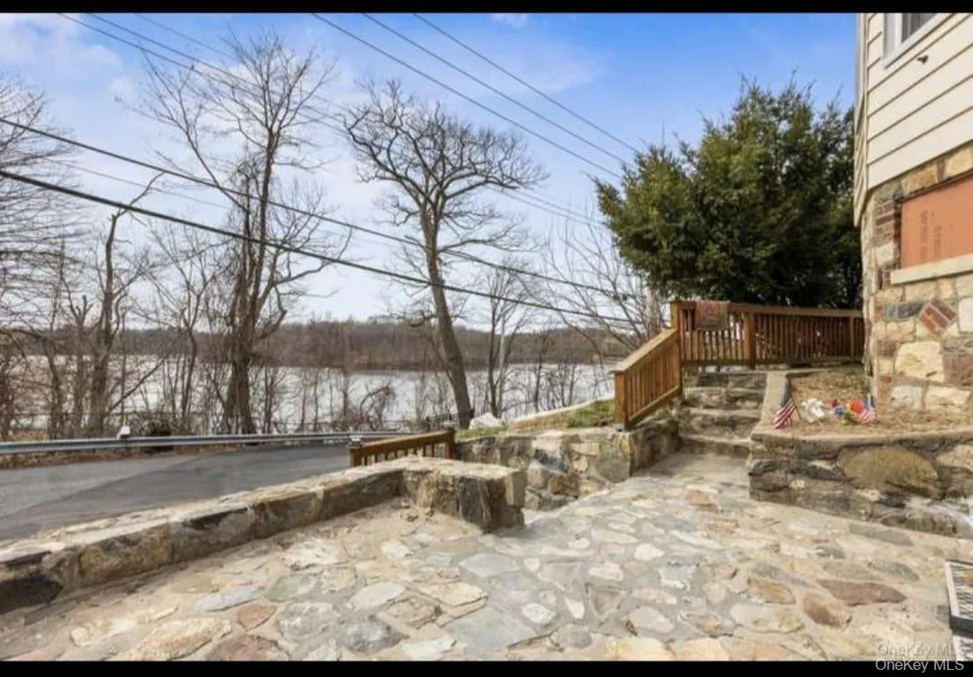 3404 Mohegan Avenue, Yorktown, NY, 2 Bedrooms Bedrooms, 4 Rooms Rooms,2 BathroomsBathrooms,Residential Lease,For Rent,Mohegan,0,1034435 3404 Mohegan Avenue, Yorktown, NY, 2 Bedrooms Bedrooms, 4 Rooms Rooms,2 BathroomsBathrooms,Residential Lease,For Rent,Mohegan,0,1034435