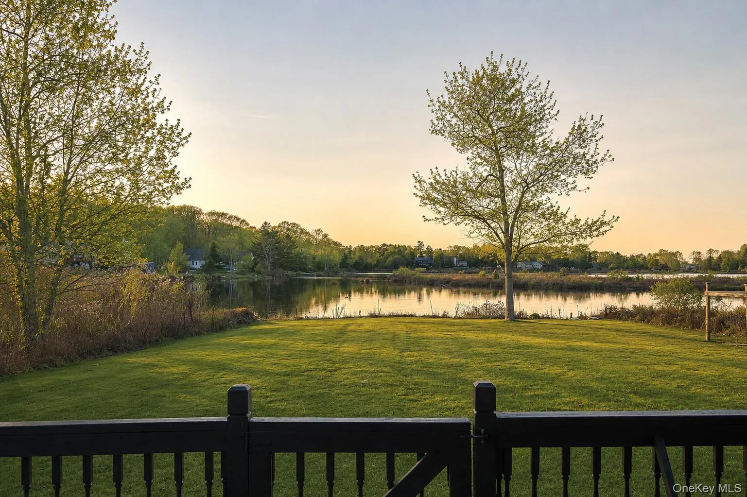 61 Lake Shore Drive West, Thompson, NY, 6 Bedrooms Bedrooms, 10 Rooms Rooms,3 BathroomsBathrooms,Residential,For Rent,Lake Shore Drive West,0,1034438 61 Lake Shore Drive West, Thompson, NY, 6 Bedrooms Bedrooms, 10 Rooms Rooms,3 BathroomsBathrooms,Residential,For Rent,Lake Shore Drive West,0,1034438