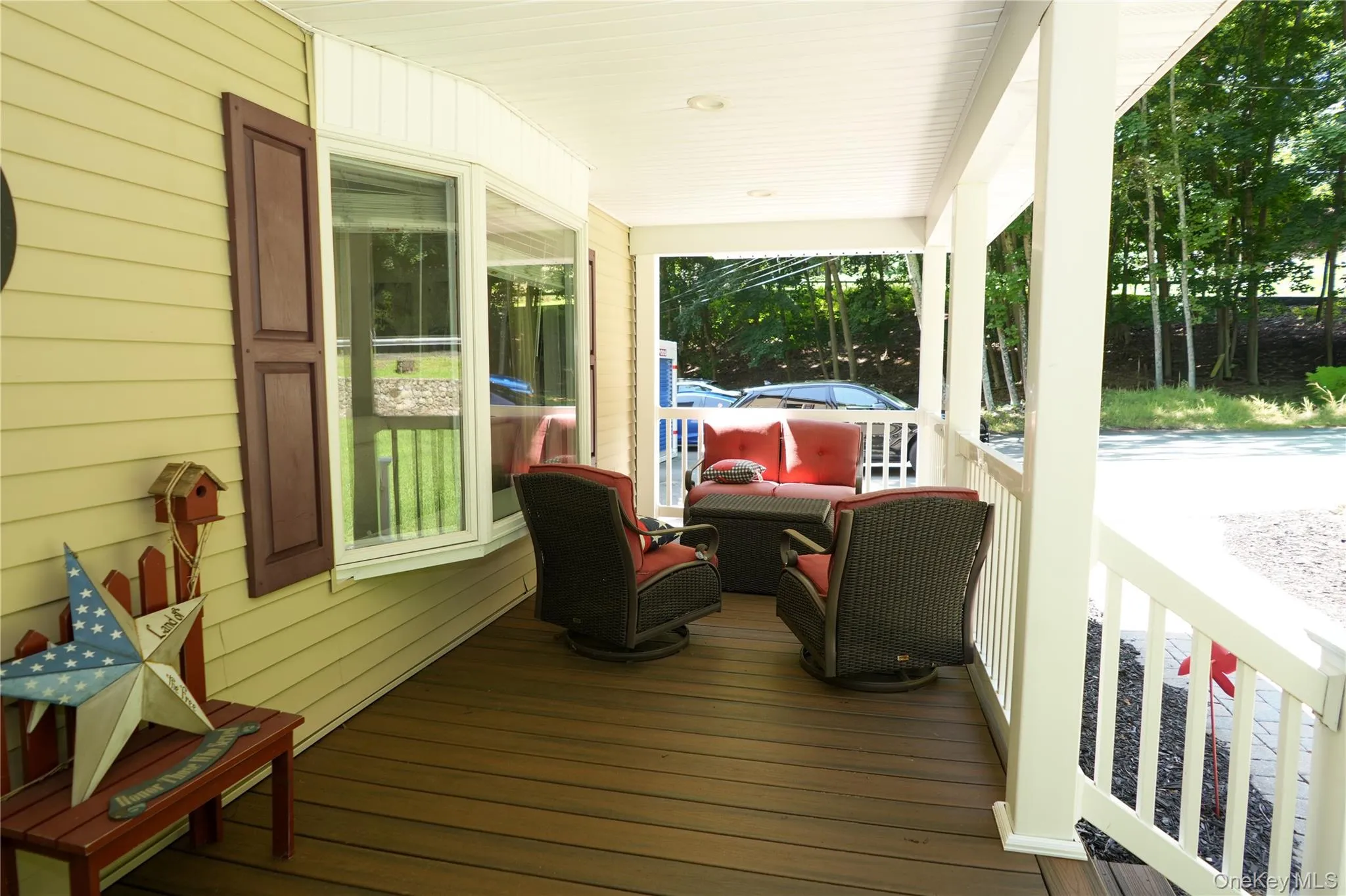 Front porch to enjoy any time of the day or evening Front porch to enjoy any time of the day or evening