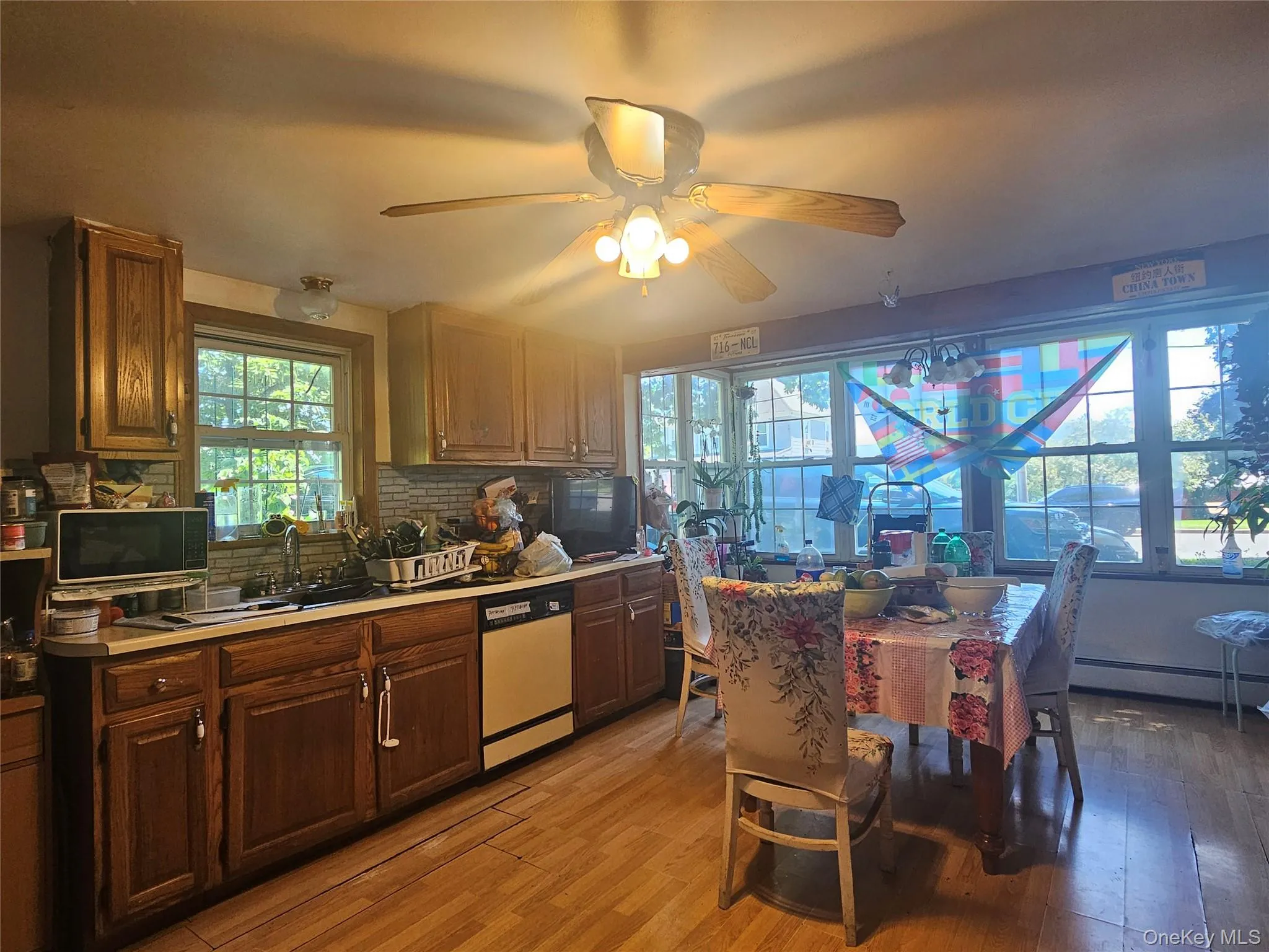 70 Main Street, Chester Town, NY, 3 Bedrooms Bedrooms, 7 Rooms Rooms,1 BathroomBathrooms,Residential,For Rent,Main,0,1034449 70 Main Street, Chester Town, NY, 3 Bedrooms Bedrooms, 7 Rooms Rooms,1 BathroomBathrooms,Residential,For Rent,Main,0,1034449