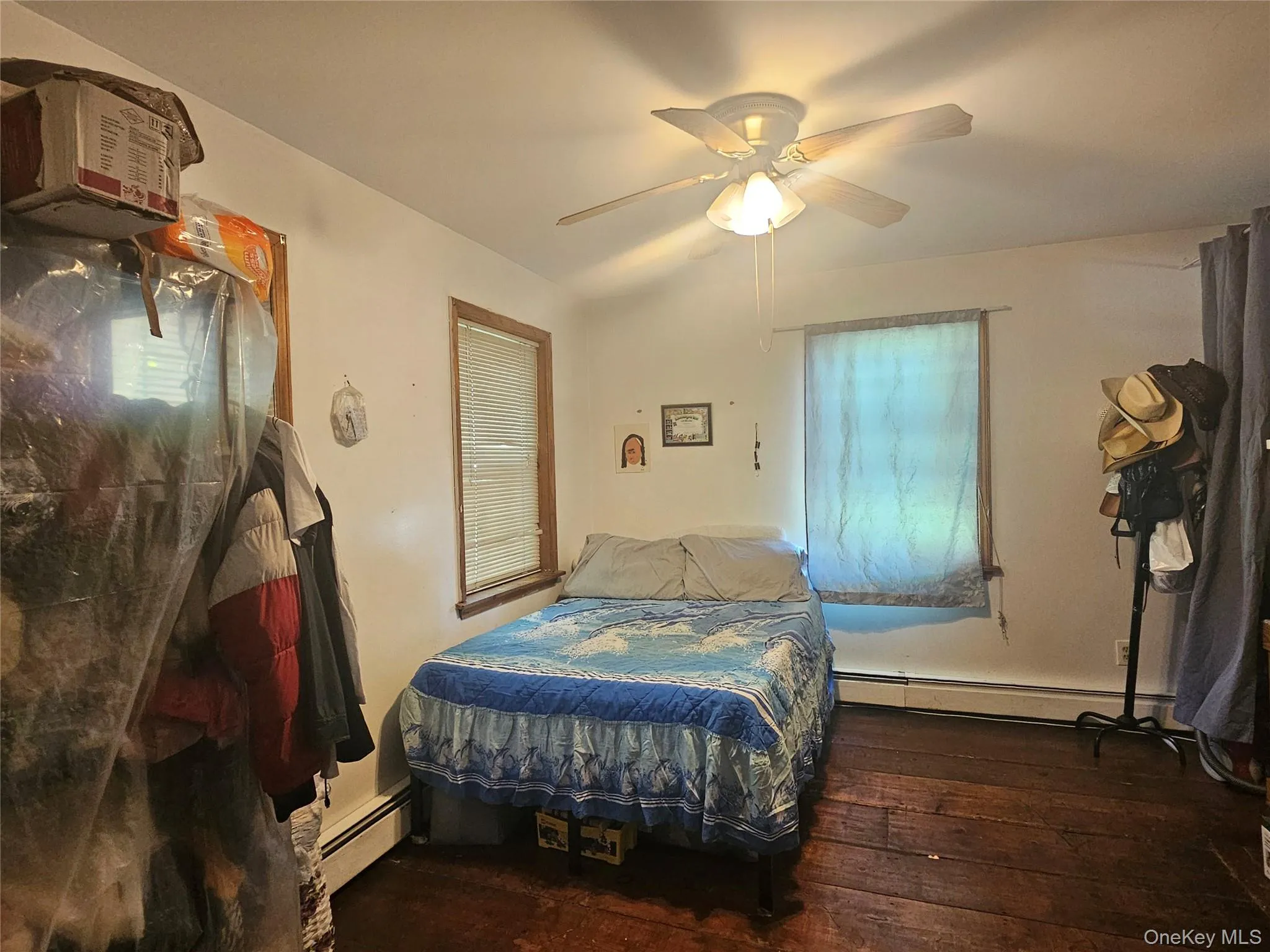 70 Main Street, Chester Town, NY, 3 Bedrooms Bedrooms, 7 Rooms Rooms,1 BathroomBathrooms,Residential,For Rent,Main,0,1034449 70 Main Street, Chester Town, NY, 3 Bedrooms Bedrooms, 7 Rooms Rooms,1 BathroomBathrooms,Residential,For Rent,Main,0,1034449