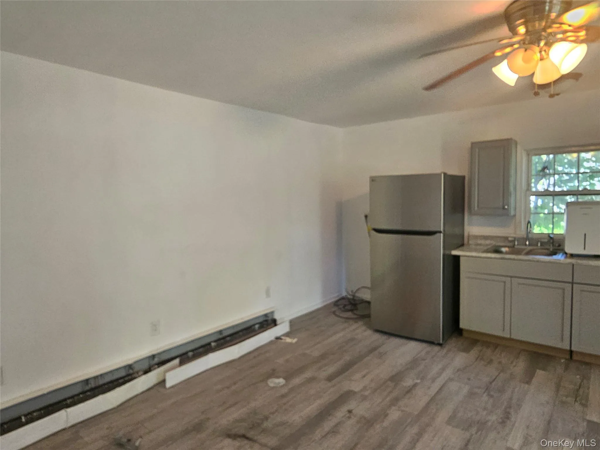 70 Main Street, Chester Town, NY, 3 Bedrooms Bedrooms, 7 Rooms Rooms,1 BathroomBathrooms,Residential,For Rent,Main,0,1034449 70 Main Street, Chester Town, NY, 3 Bedrooms Bedrooms, 7 Rooms Rooms,1 BathroomBathrooms,Residential,For Rent,Main,0,1034449