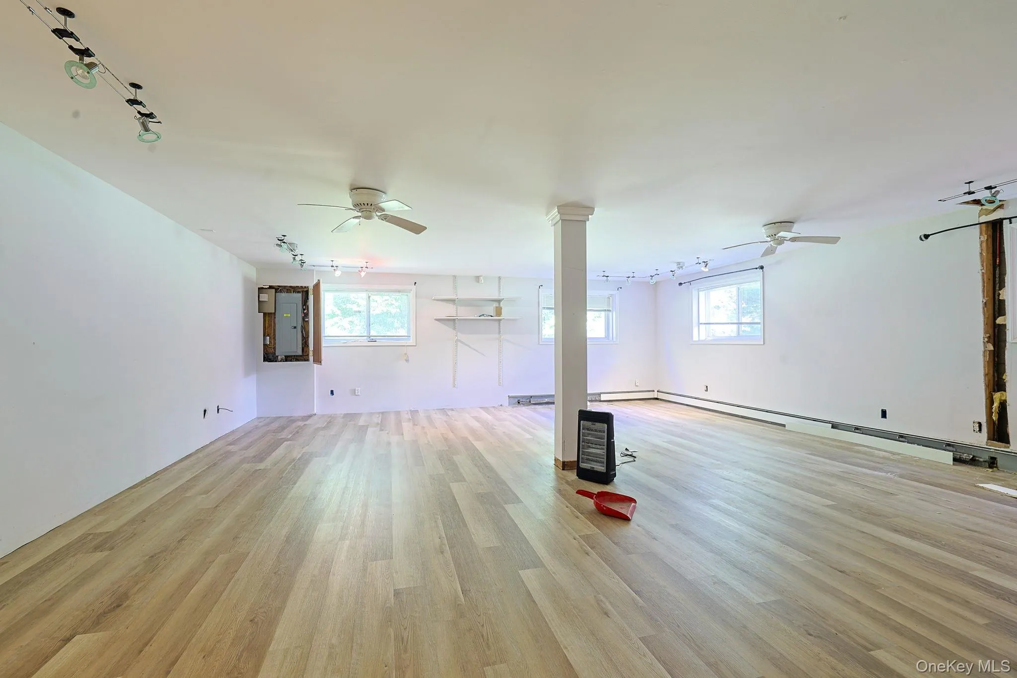 96 Velie Road, La Grange, NY, 4 Bedrooms Bedrooms, 10 Rooms Rooms,2 BathroomsBathrooms,Residential,For Rent,Velie,0,1034451 96 Velie Road, La Grange, NY, 4 Bedrooms Bedrooms, 10 Rooms Rooms,2 BathroomsBathrooms,Residential,For Rent,Velie,0,1034451