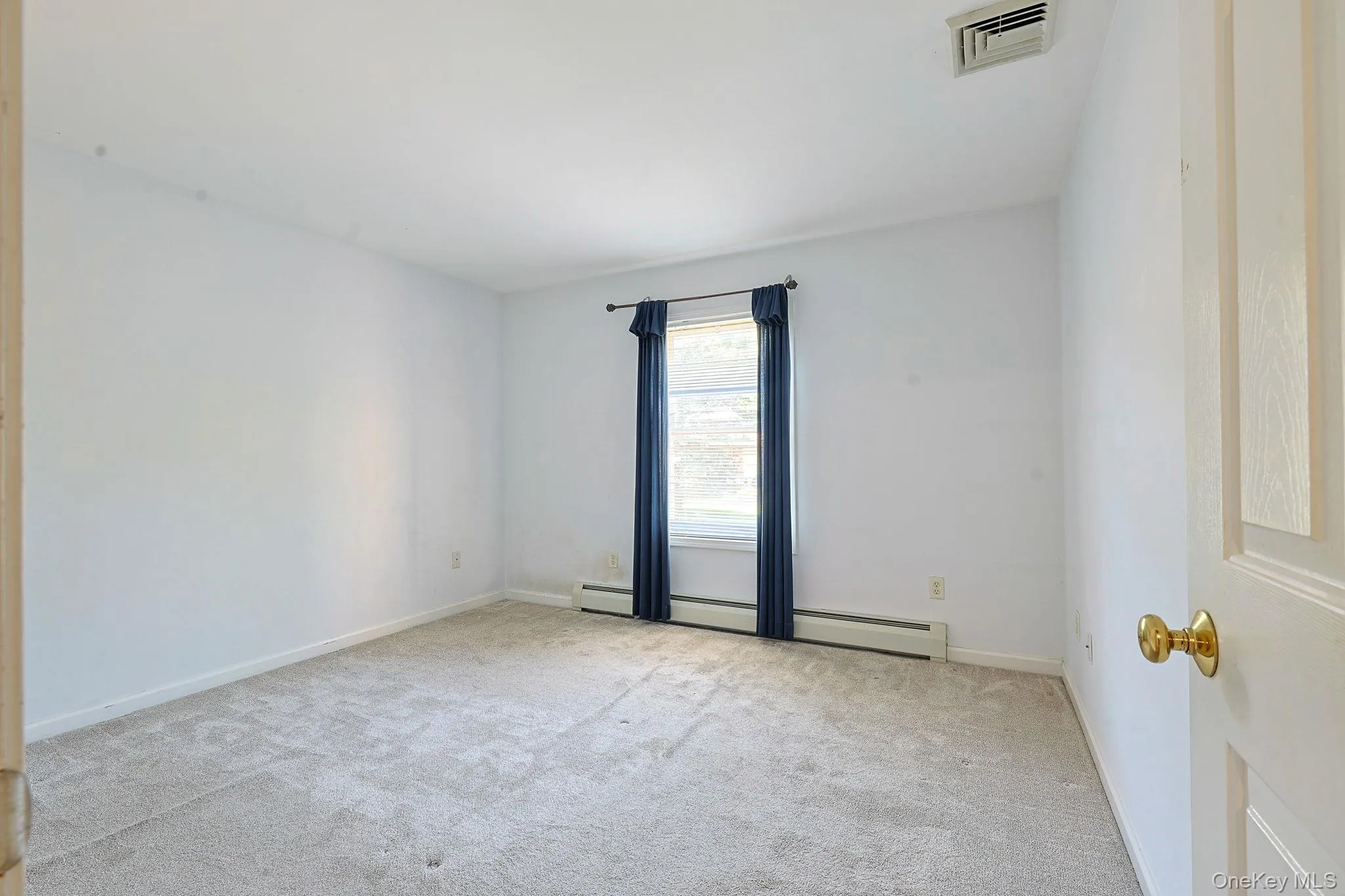 96 Velie Road, La Grange, NY, 4 Bedrooms Bedrooms, 10 Rooms Rooms,2 BathroomsBathrooms,Residential,For Rent,Velie,0,1034451 96 Velie Road, La Grange, NY, 4 Bedrooms Bedrooms, 10 Rooms Rooms,2 BathroomsBathrooms,Residential,For Rent,Velie,0,1034451