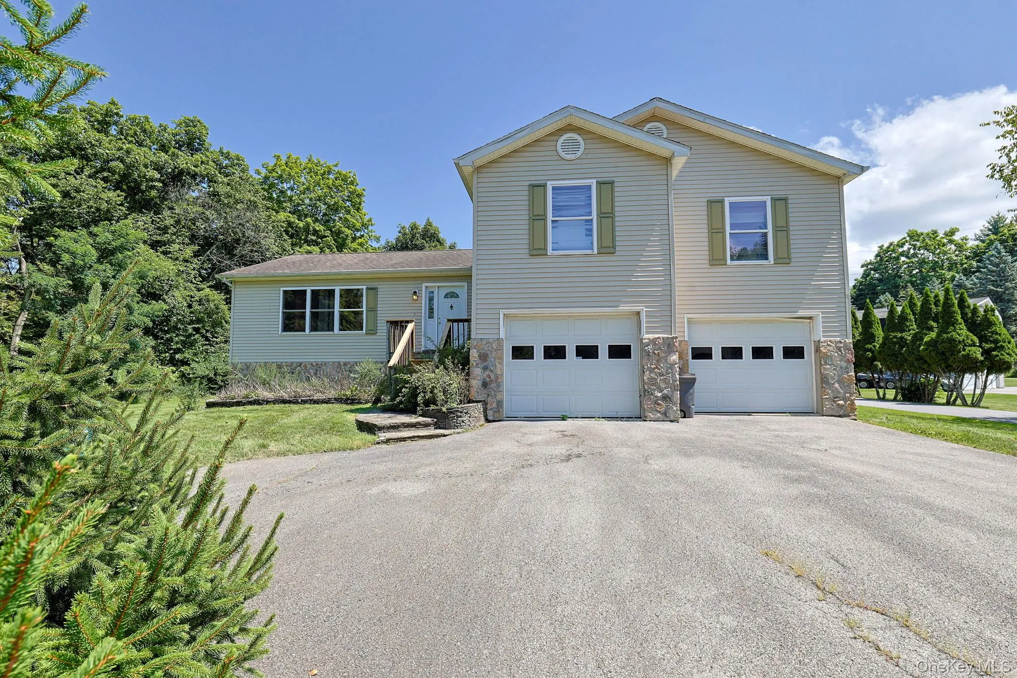 96 Velie Road, La Grange, NY, 4 Bedrooms Bedrooms, 10 Rooms Rooms,2 BathroomsBathrooms,Residential,For Rent,Velie,0,1034451 96 Velie Road, La Grange, NY, 4 Bedrooms Bedrooms, 10 Rooms Rooms,2 BathroomsBathrooms,Residential,For Rent,Velie,0,1034451