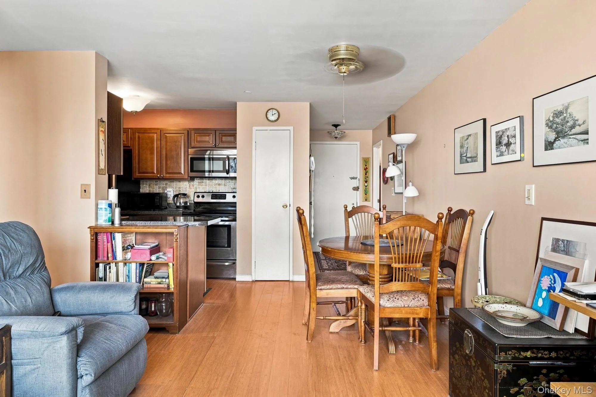 185 Park Avenue, Long Beach, NY, 2 Bedrooms Bedrooms, 4 Rooms Rooms,1 BathroomBathrooms,Residential,For Rent,Park,0,1034453 185 Park Avenue, Long Beach, NY, 2 Bedrooms Bedrooms, 4 Rooms Rooms,1 BathroomBathrooms,Residential,For Rent,Park,0,1034453