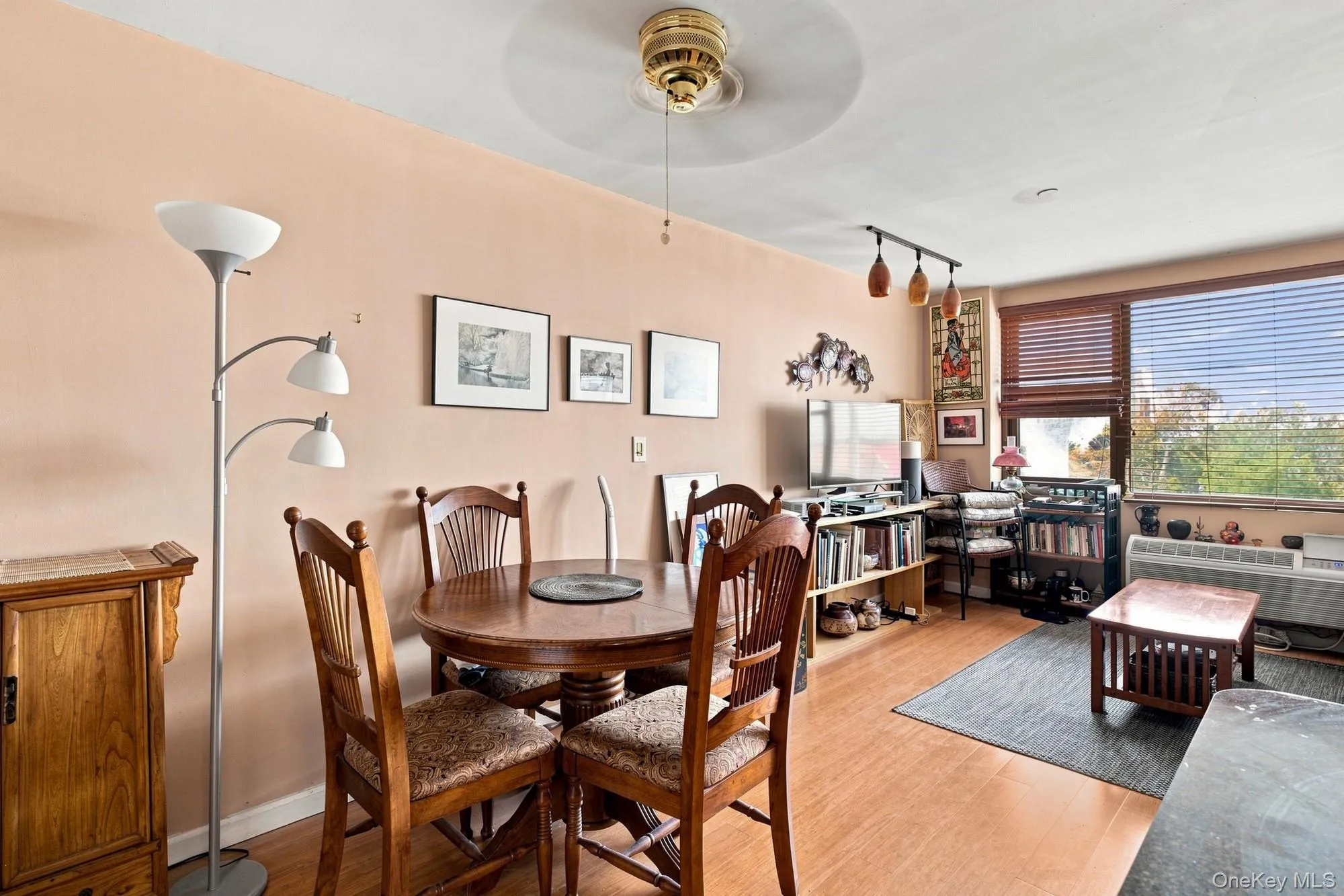 185 Park Avenue, Long Beach, NY, 2 Bedrooms Bedrooms, 4 Rooms Rooms,1 BathroomBathrooms,Residential,For Rent,Park,0,1034453 185 Park Avenue, Long Beach, NY, 2 Bedrooms Bedrooms, 4 Rooms Rooms,1 BathroomBathrooms,Residential,For Rent,Park,0,1034453