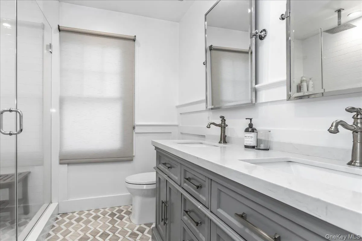 1214 Maple Avenue, Hempstead, NY, 5 Bedrooms Bedrooms, 8 Rooms Rooms,3 BathroomsBathrooms,Residential Lease,For Rent,Maple,0,1034454 1214 Maple Avenue, Hempstead, NY, 5 Bedrooms Bedrooms, 8 Rooms Rooms,3 BathroomsBathrooms,Residential Lease,For Rent,Maple,0,1034454