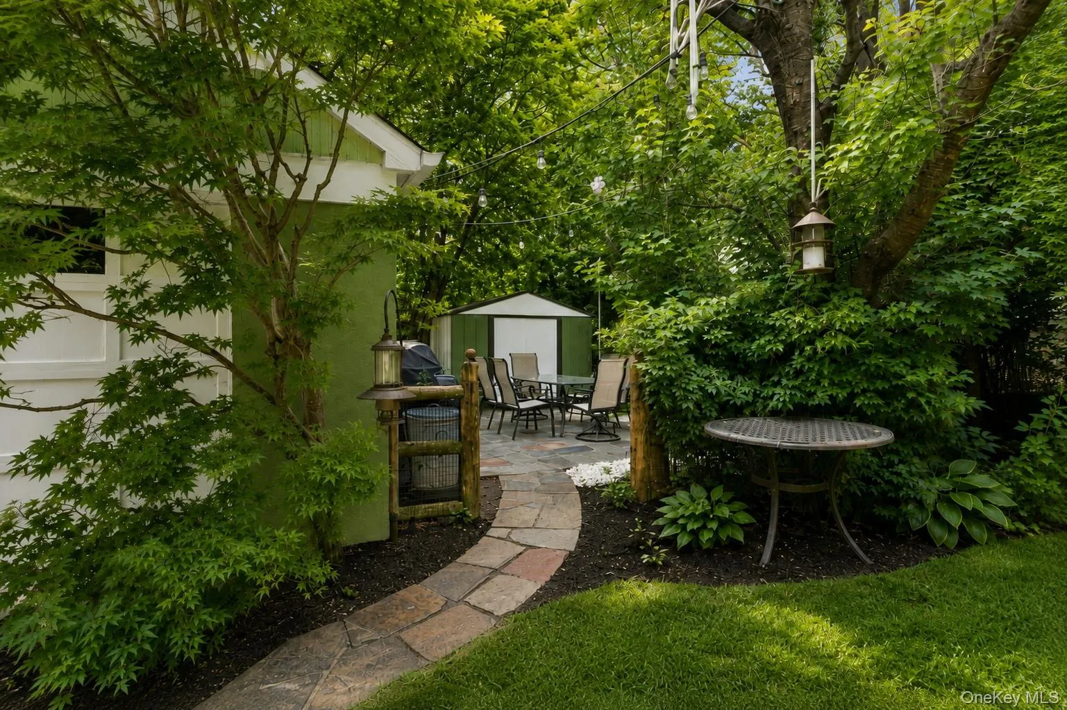 26 Reynolds Place, Eastchester, NY, 3 Bedrooms Bedrooms, 7 Rooms Rooms,2 BathroomsBathrooms,Residential,For Rent,Reynolds,0,1034459 26 Reynolds Place, Eastchester, NY, 3 Bedrooms Bedrooms, 7 Rooms Rooms,2 BathroomsBathrooms,Residential,For Rent,Reynolds,0,1034459