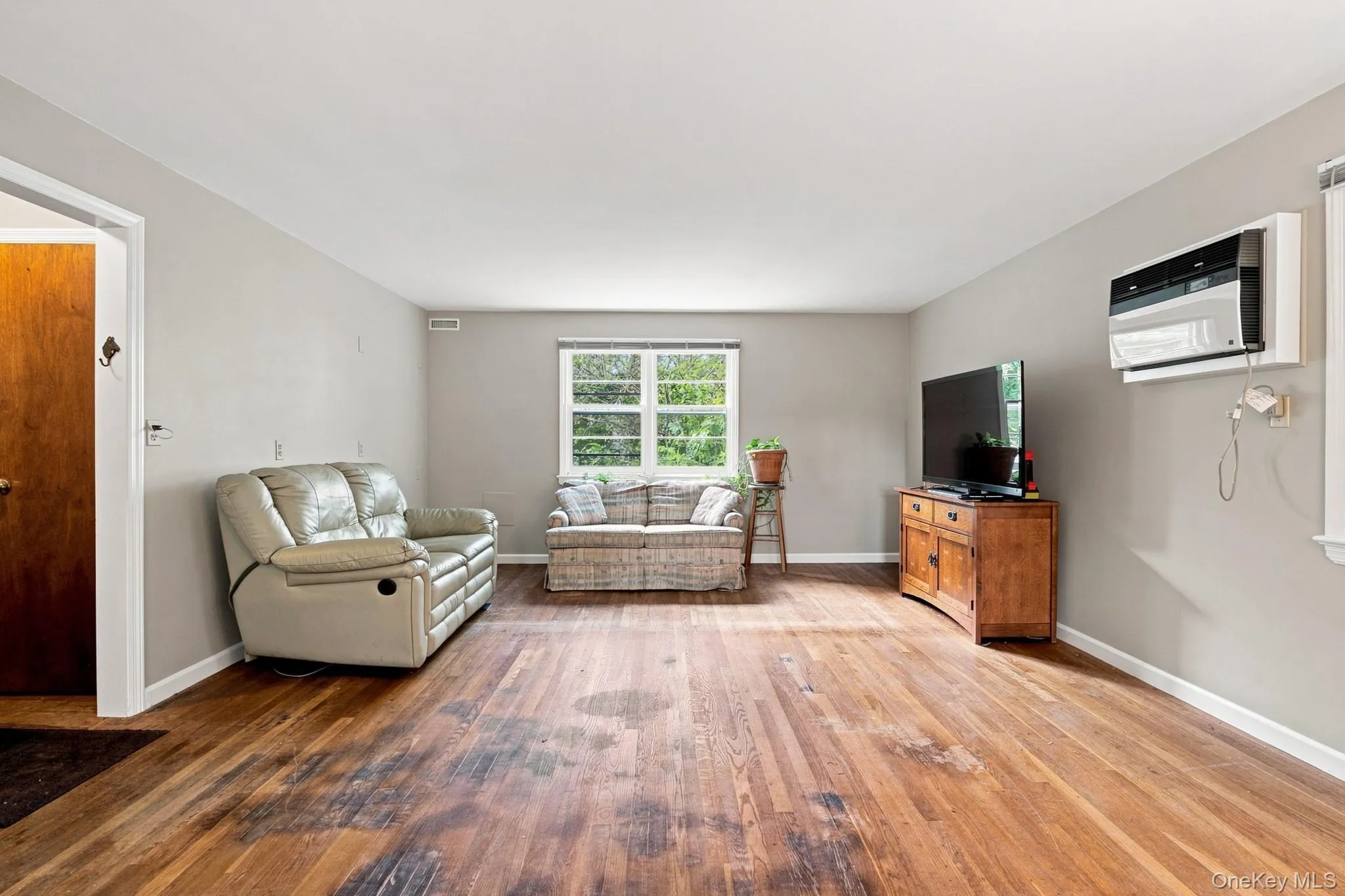 26 Reynolds Place, Eastchester, NY, 3 Bedrooms Bedrooms, 7 Rooms Rooms,2 BathroomsBathrooms,Residential,For Rent,Reynolds,0,1034459 26 Reynolds Place, Eastchester, NY, 3 Bedrooms Bedrooms, 7 Rooms Rooms,2 BathroomsBathrooms,Residential,For Rent,Reynolds,0,1034459