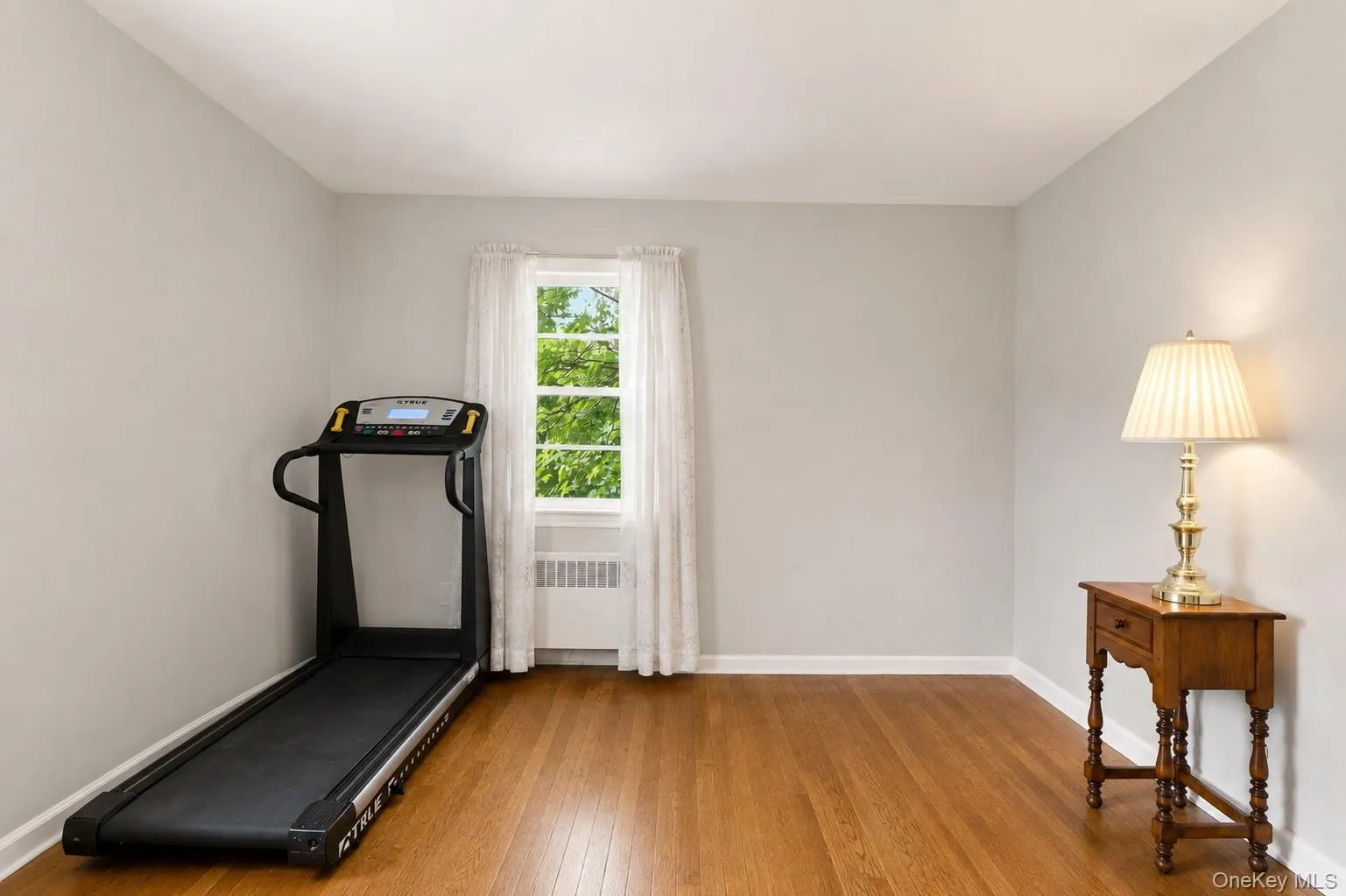 26 Reynolds Place, Eastchester, NY, 3 Bedrooms Bedrooms, 7 Rooms Rooms,2 BathroomsBathrooms,Residential,For Rent,Reynolds,0,1034459 26 Reynolds Place, Eastchester, NY, 3 Bedrooms Bedrooms, 7 Rooms Rooms,2 BathroomsBathrooms,Residential,For Rent,Reynolds,0,1034459