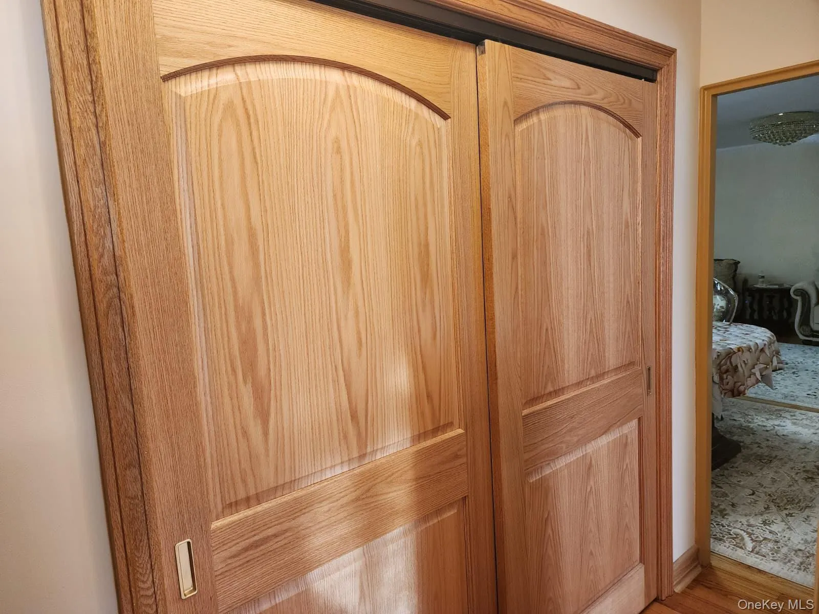 61-25 98th Street, New York, NY, 3 Bedrooms Bedrooms, 6 Rooms Rooms,2 BathroomsBathrooms,Residential,For Rent,98th,0,1034460 61-25 98th Street, New York, NY, 3 Bedrooms Bedrooms, 6 Rooms Rooms,2 BathroomsBathrooms,Residential,For Rent,98th,0,1034460