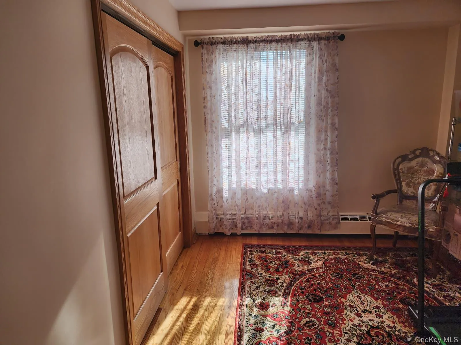 61-25 98th Street, New York, NY, 3 Bedrooms Bedrooms, 6 Rooms Rooms,2 BathroomsBathrooms,Residential,For Rent,98th,0,1034460 61-25 98th Street, New York, NY, 3 Bedrooms Bedrooms, 6 Rooms Rooms,2 BathroomsBathrooms,Residential,For Rent,98th,0,1034460