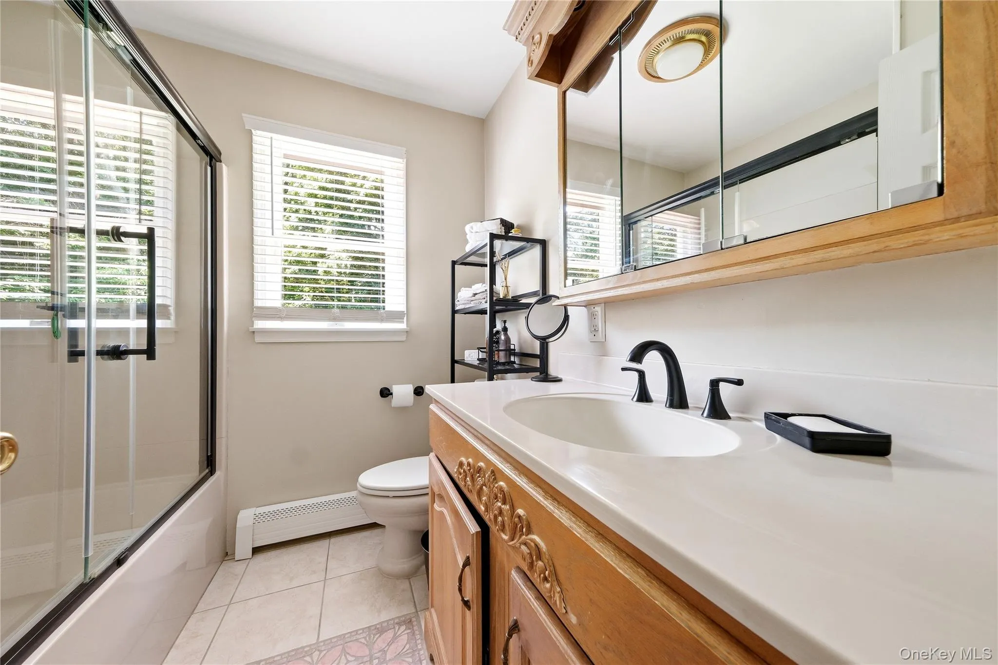8 Harrison Avenue, Brookhaven, NY, 3 Bedrooms Bedrooms, 10 Rooms Rooms,1 BathroomBathrooms,Residential,For Rent,Harrison,0,1034461 8 Harrison Avenue, Brookhaven, NY, 3 Bedrooms Bedrooms, 10 Rooms Rooms,1 BathroomBathrooms,Residential,For Rent,Harrison,0,1034461