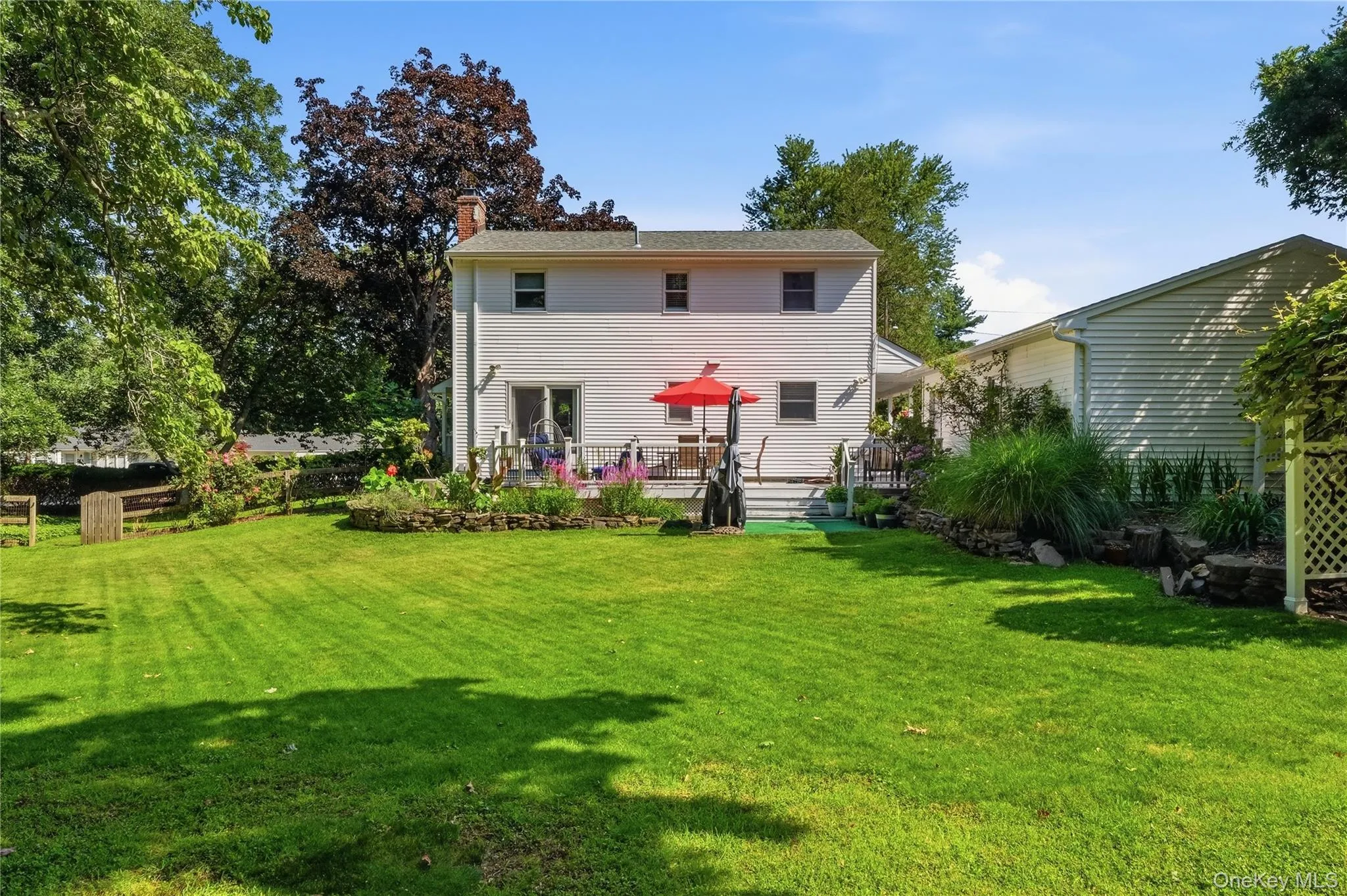 8 Harrison Avenue, Brookhaven, NY, 3 Bedrooms Bedrooms, 10 Rooms Rooms,1 BathroomBathrooms,Residential,For Rent,Harrison,0,1034461 8 Harrison Avenue, Brookhaven, NY, 3 Bedrooms Bedrooms, 10 Rooms Rooms,1 BathroomBathrooms,Residential,For Rent,Harrison,0,1034461
