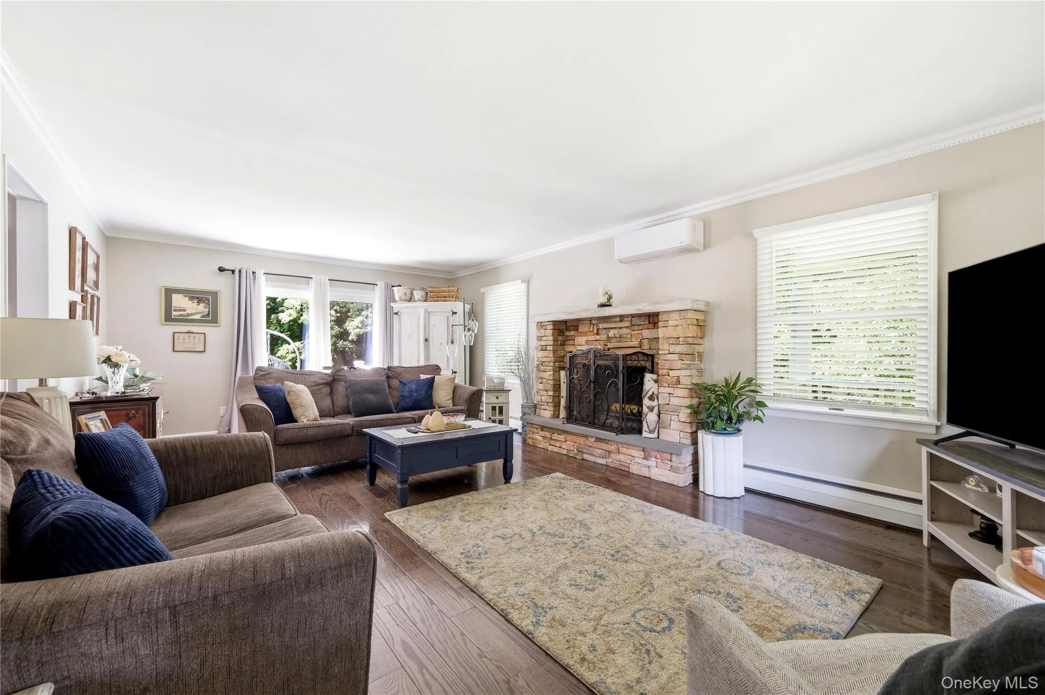 8 Harrison Avenue, Brookhaven, NY, 3 Bedrooms Bedrooms, 10 Rooms Rooms,1 BathroomBathrooms,Residential,For Rent,Harrison,0,1034461 8 Harrison Avenue, Brookhaven, NY, 3 Bedrooms Bedrooms, 10 Rooms Rooms,1 BathroomBathrooms,Residential,For Rent,Harrison,0,1034461