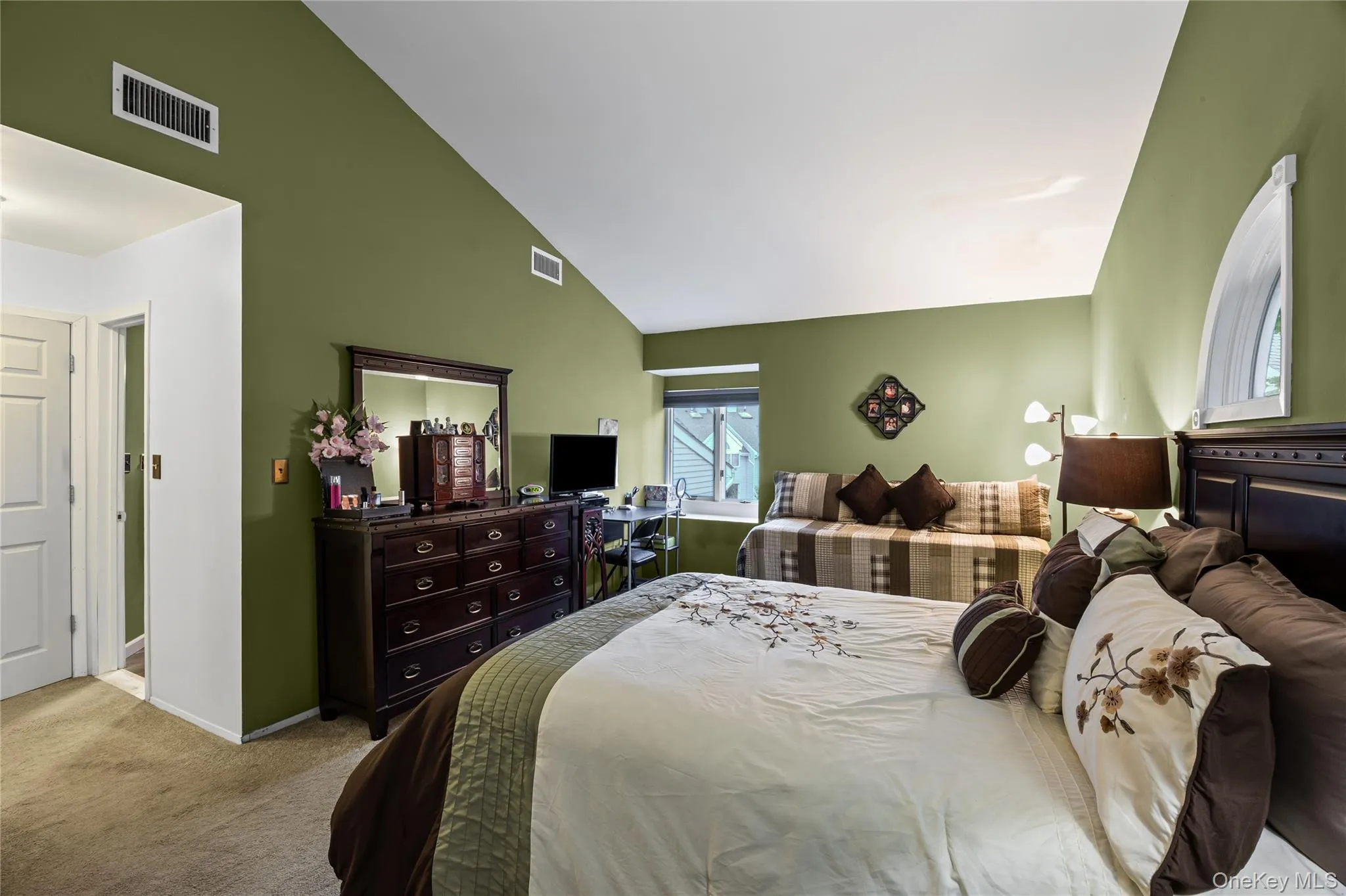 2 Windsor Court, Babylon, NY, 3 Bedrooms Bedrooms, 8 Rooms Rooms,2 BathroomsBathrooms,Residential,For Rent,Windsor,0,1034464 2 Windsor Court, Babylon, NY, 3 Bedrooms Bedrooms, 8 Rooms Rooms,2 BathroomsBathrooms,Residential,For Rent,Windsor,0,1034464