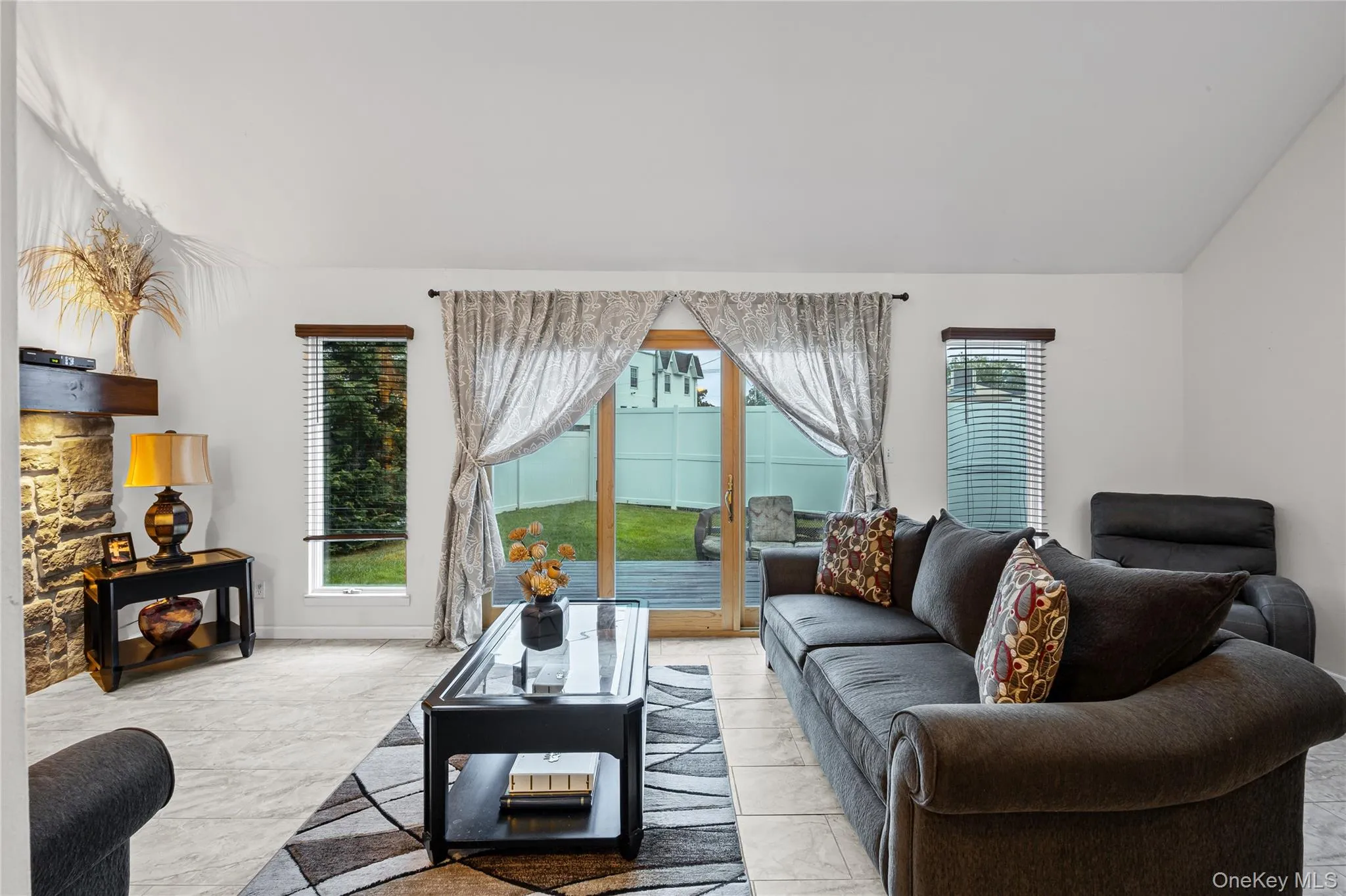 2 Windsor Court, Babylon, NY, 3 Bedrooms Bedrooms, 8 Rooms Rooms,2 BathroomsBathrooms,Residential,For Rent,Windsor,0,1034464 2 Windsor Court, Babylon, NY, 3 Bedrooms Bedrooms, 8 Rooms Rooms,2 BathroomsBathrooms,Residential,For Rent,Windsor,0,1034464