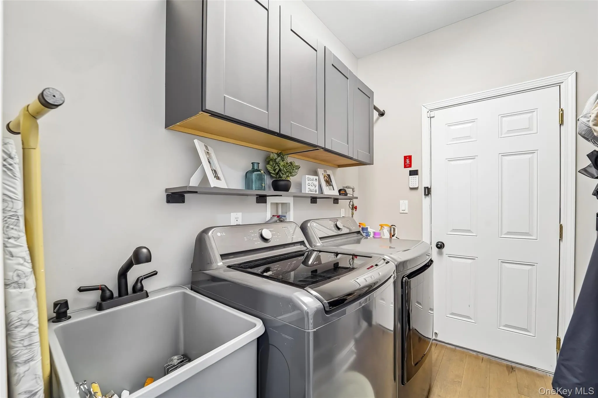 65 Jasmine Drive, Middletown, NY, 2 Bedrooms Bedrooms, 6 Rooms Rooms,2 BathroomsBathrooms,Residential,For Rent,Jasmine,0,1034467 65 Jasmine Drive, Middletown, NY, 2 Bedrooms Bedrooms, 6 Rooms Rooms,2 BathroomsBathrooms,Residential,For Rent,Jasmine,0,1034467