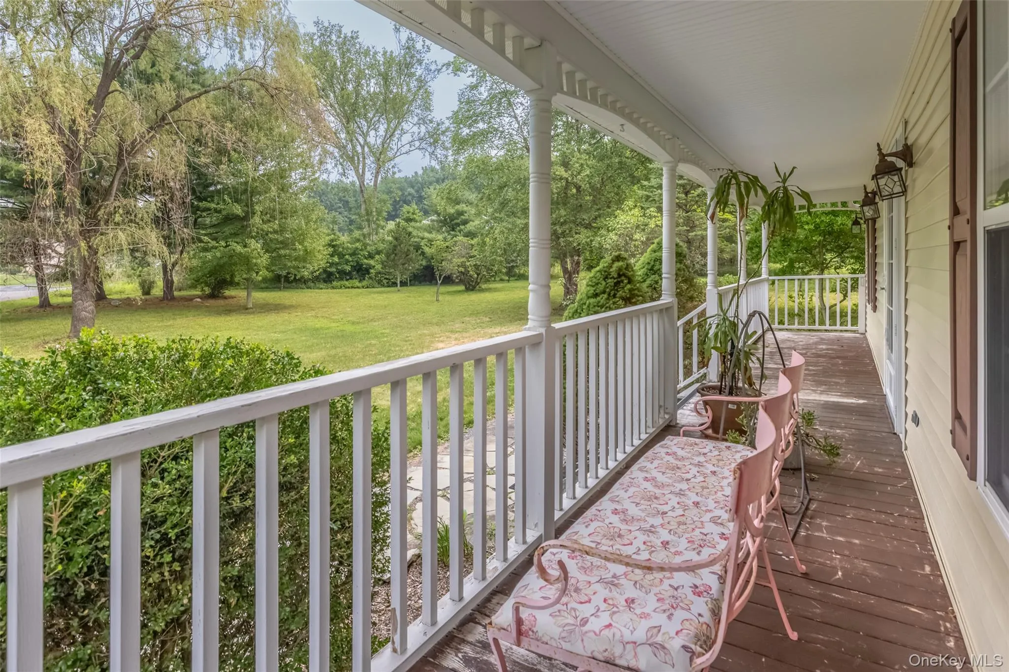 28 Church Farm Road, Gardiner, NY, 3 Bedrooms Bedrooms, 8 Rooms Rooms,2 BathroomsBathrooms,Residential,For Rent,Church Farm,0,1034470 28 Church Farm Road, Gardiner, NY, 3 Bedrooms Bedrooms, 8 Rooms Rooms,2 BathroomsBathrooms,Residential,For Rent,Church Farm,0,1034470