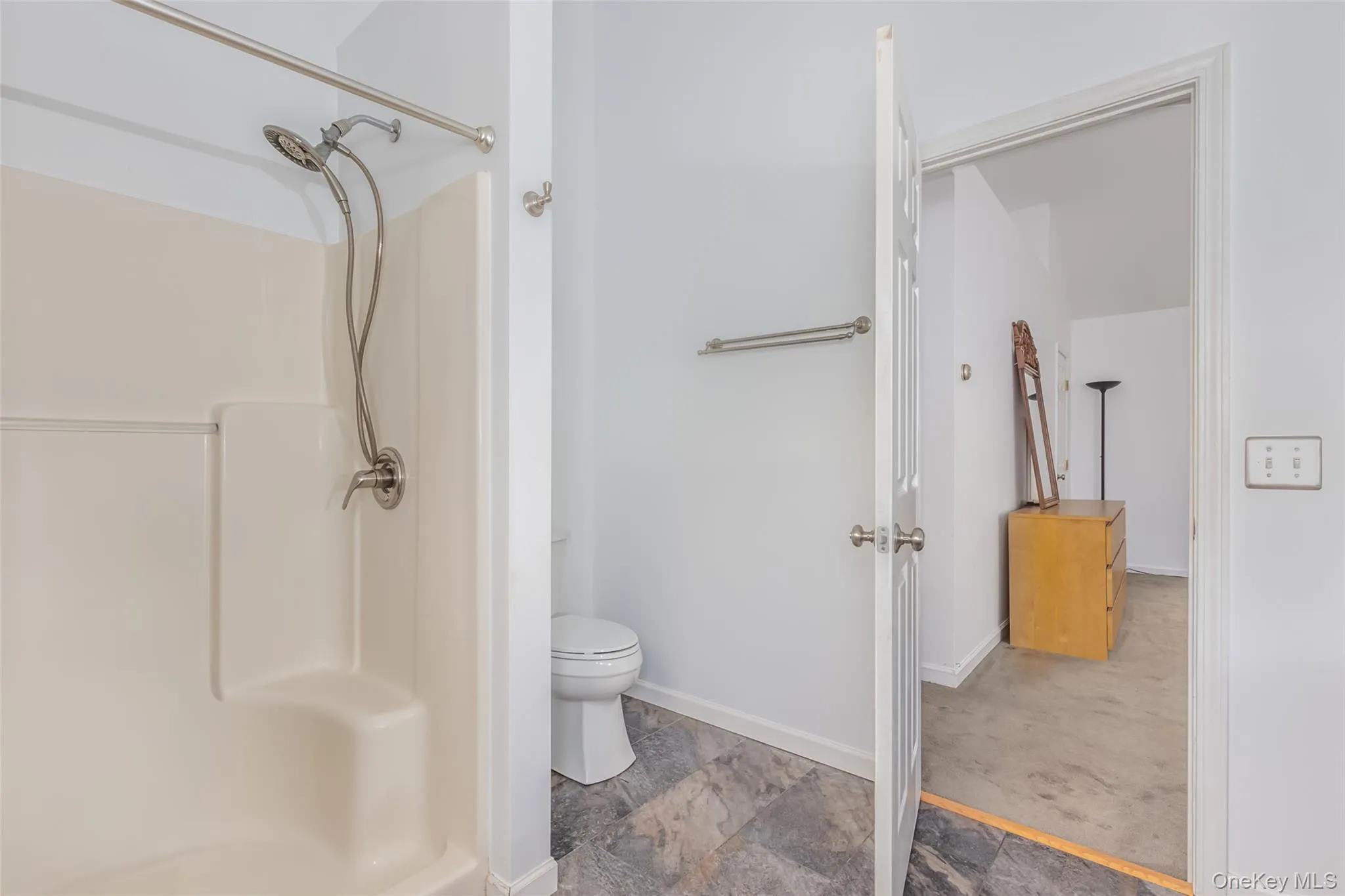 28 Church Farm Road, Gardiner, NY, 3 Bedrooms Bedrooms, 8 Rooms Rooms,2 BathroomsBathrooms,Residential,For Rent,Church Farm,0,1034470 28 Church Farm Road, Gardiner, NY, 3 Bedrooms Bedrooms, 8 Rooms Rooms,2 BathroomsBathrooms,Residential,For Rent,Church Farm,0,1034470