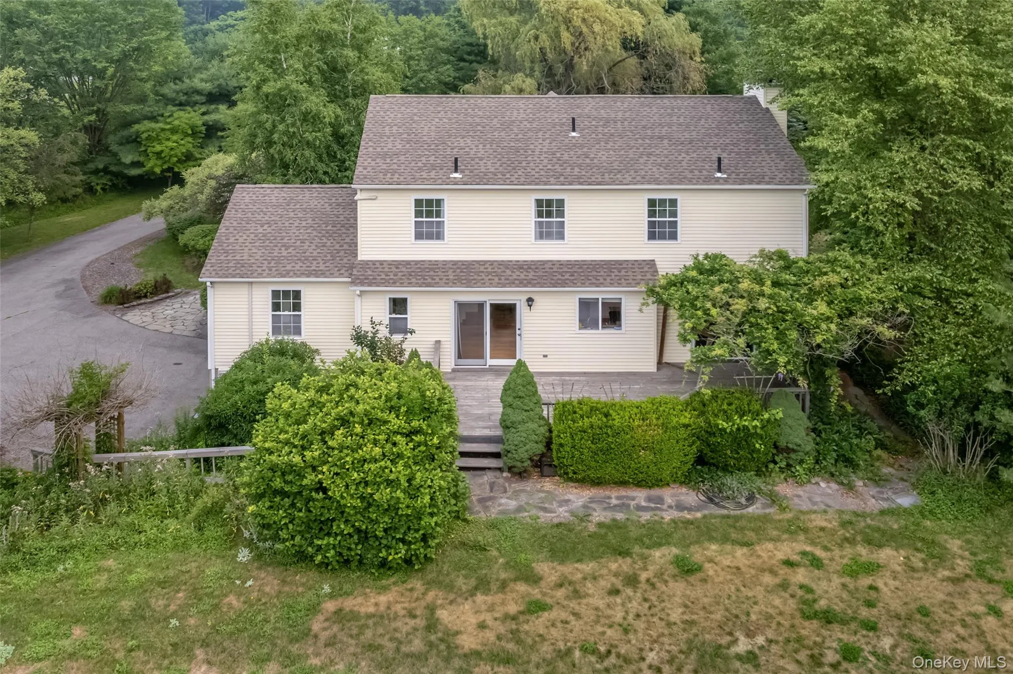 28 Church Farm Road, Gardiner, NY, 3 Bedrooms Bedrooms, 8 Rooms Rooms,2 BathroomsBathrooms,Residential,For Rent,Church Farm,0,1034470 28 Church Farm Road, Gardiner, NY, 3 Bedrooms Bedrooms, 8 Rooms Rooms,2 BathroomsBathrooms,Residential,For Rent,Church Farm,0,1034470