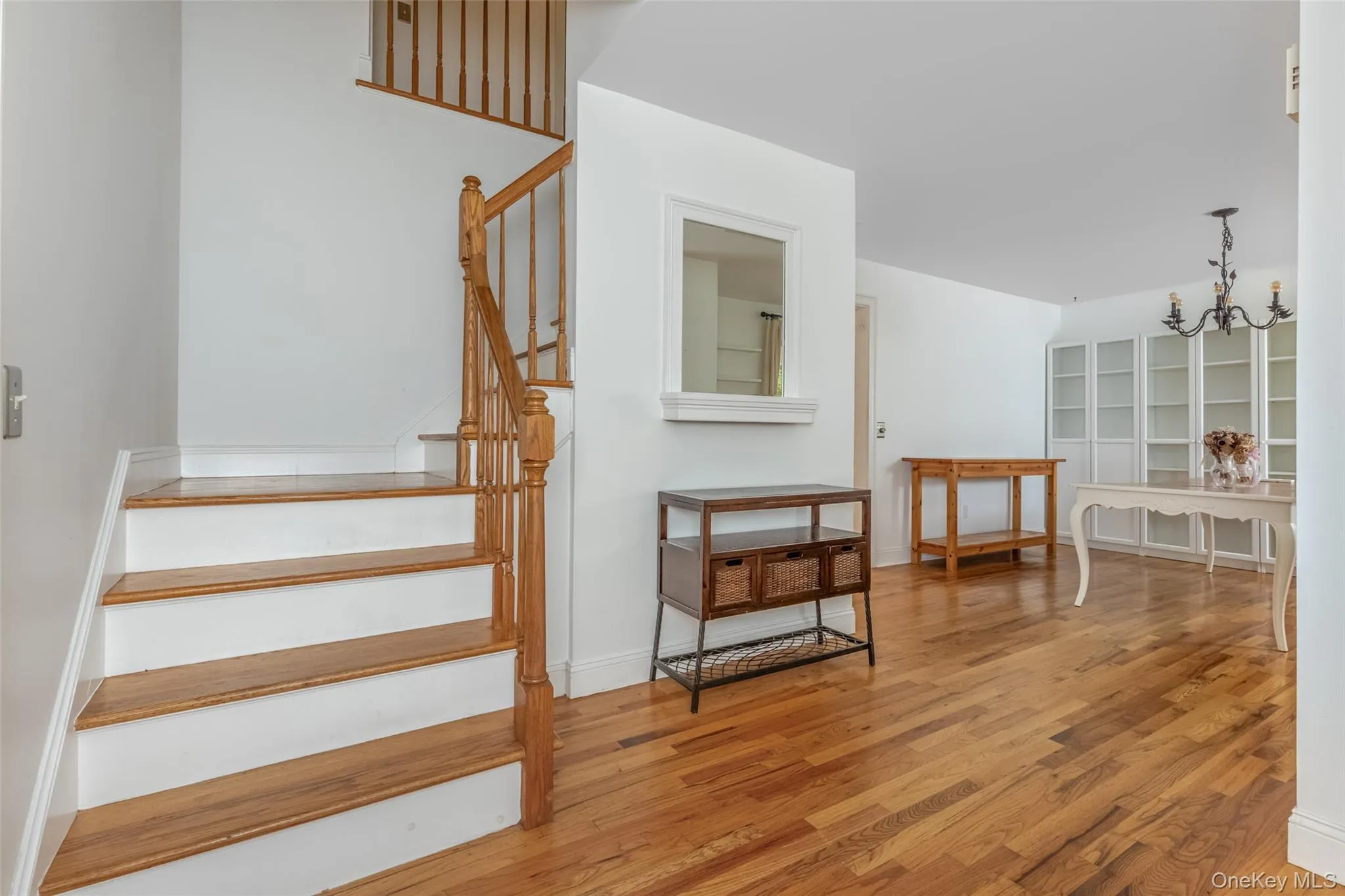 28 Church Farm Road, Gardiner, NY, 3 Bedrooms Bedrooms, 8 Rooms Rooms,2 BathroomsBathrooms,Residential,For Rent,Church Farm,0,1034470 28 Church Farm Road, Gardiner, NY, 3 Bedrooms Bedrooms, 8 Rooms Rooms,2 BathroomsBathrooms,Residential,For Rent,Church Farm,0,1034470