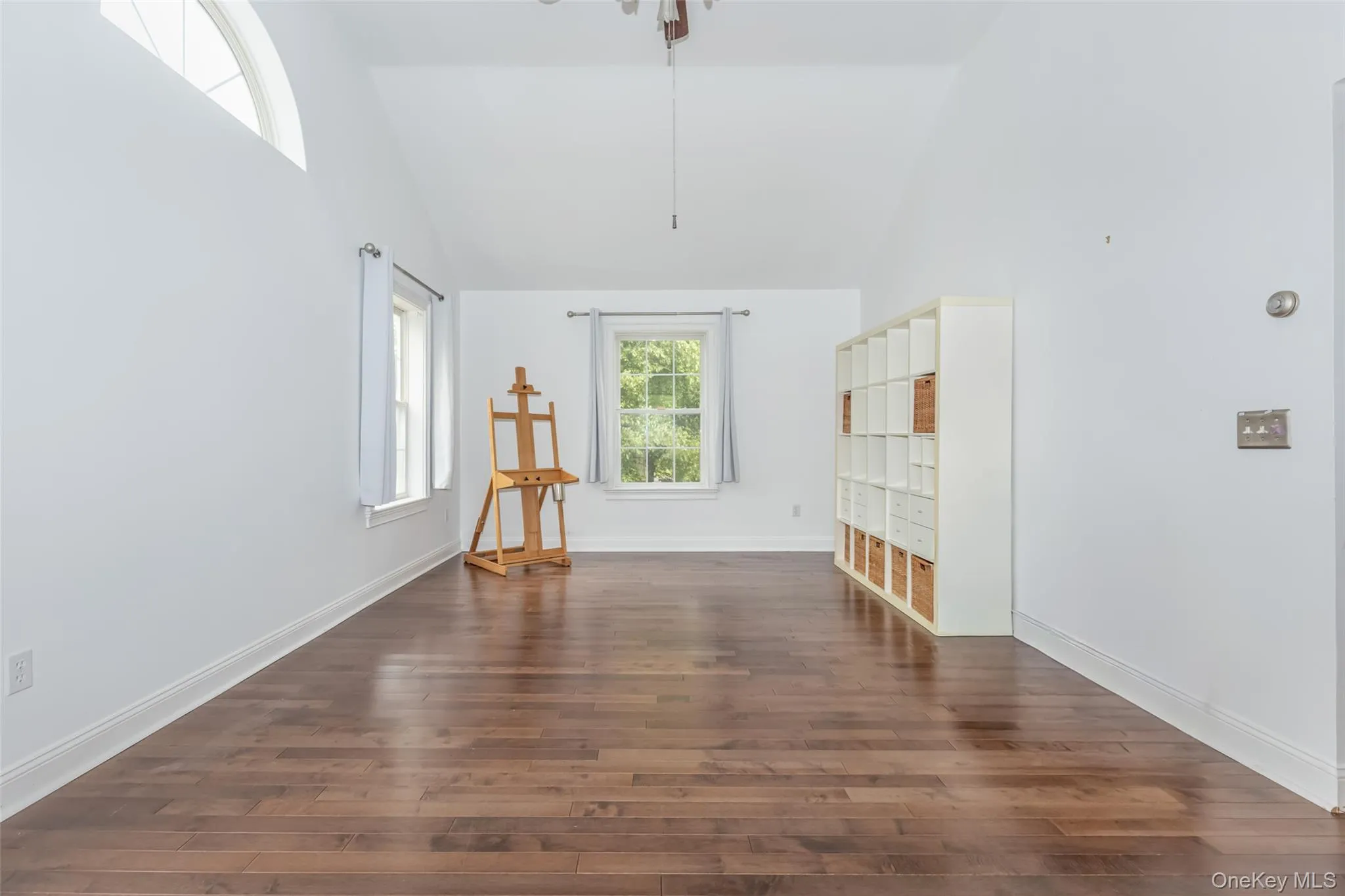 28 Church Farm Road, Gardiner, NY, 3 Bedrooms Bedrooms, 8 Rooms Rooms,2 BathroomsBathrooms,Residential,For Rent,Church Farm,0,1034470 28 Church Farm Road, Gardiner, NY, 3 Bedrooms Bedrooms, 8 Rooms Rooms,2 BathroomsBathrooms,Residential,For Rent,Church Farm,0,1034470